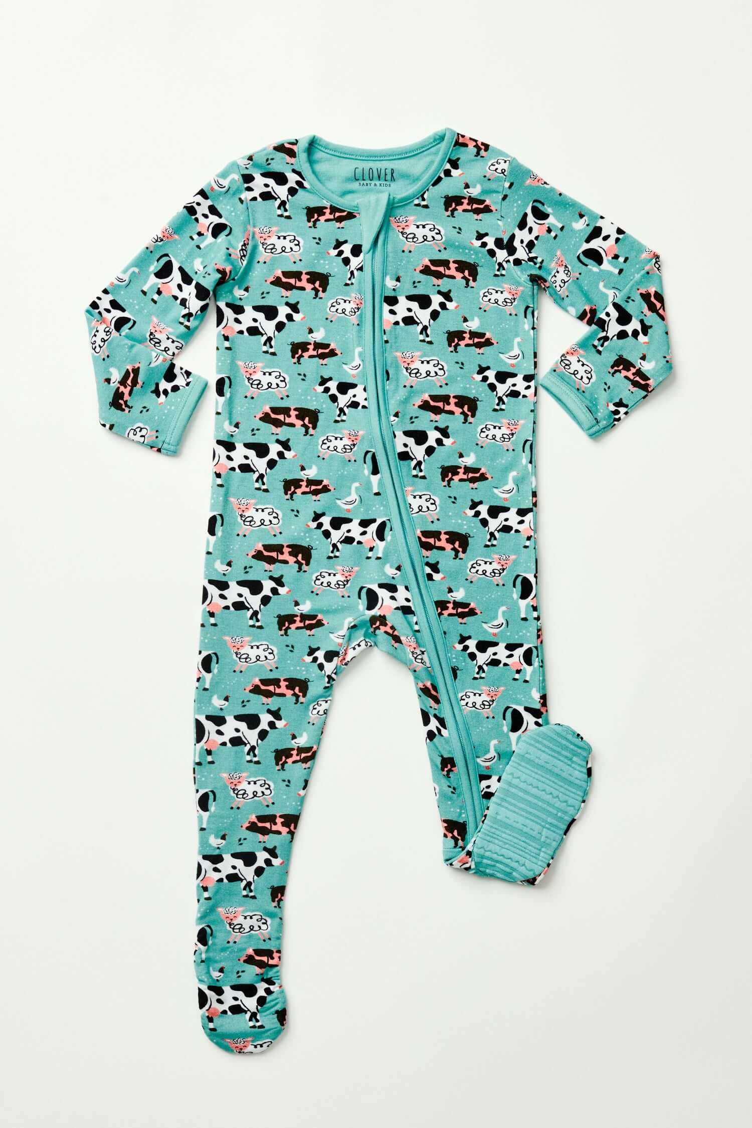 Soft & Stretchy Zipper Footie - Farm Friends | Milk & Baby