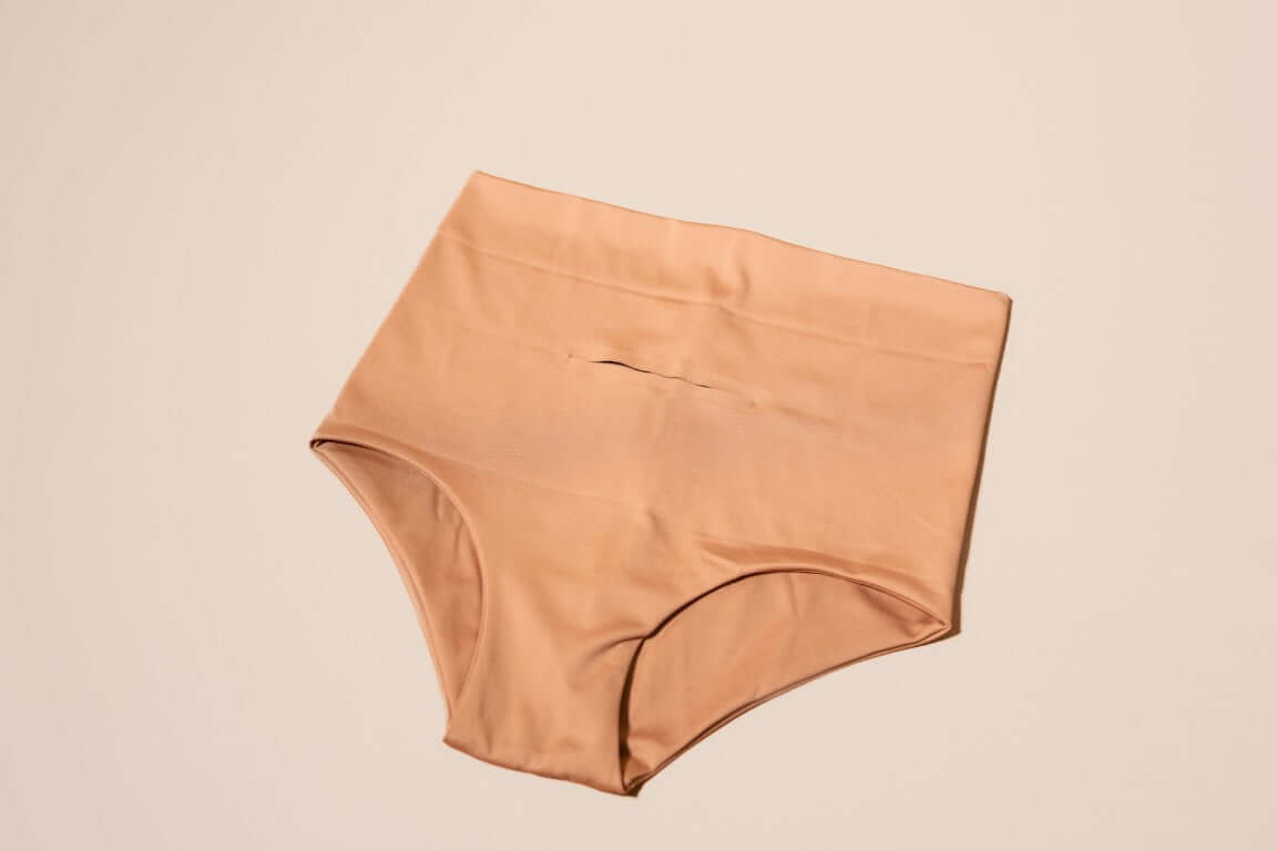 Mocha Mousse Below-the-Belt Recovery Set | Milk & Baby