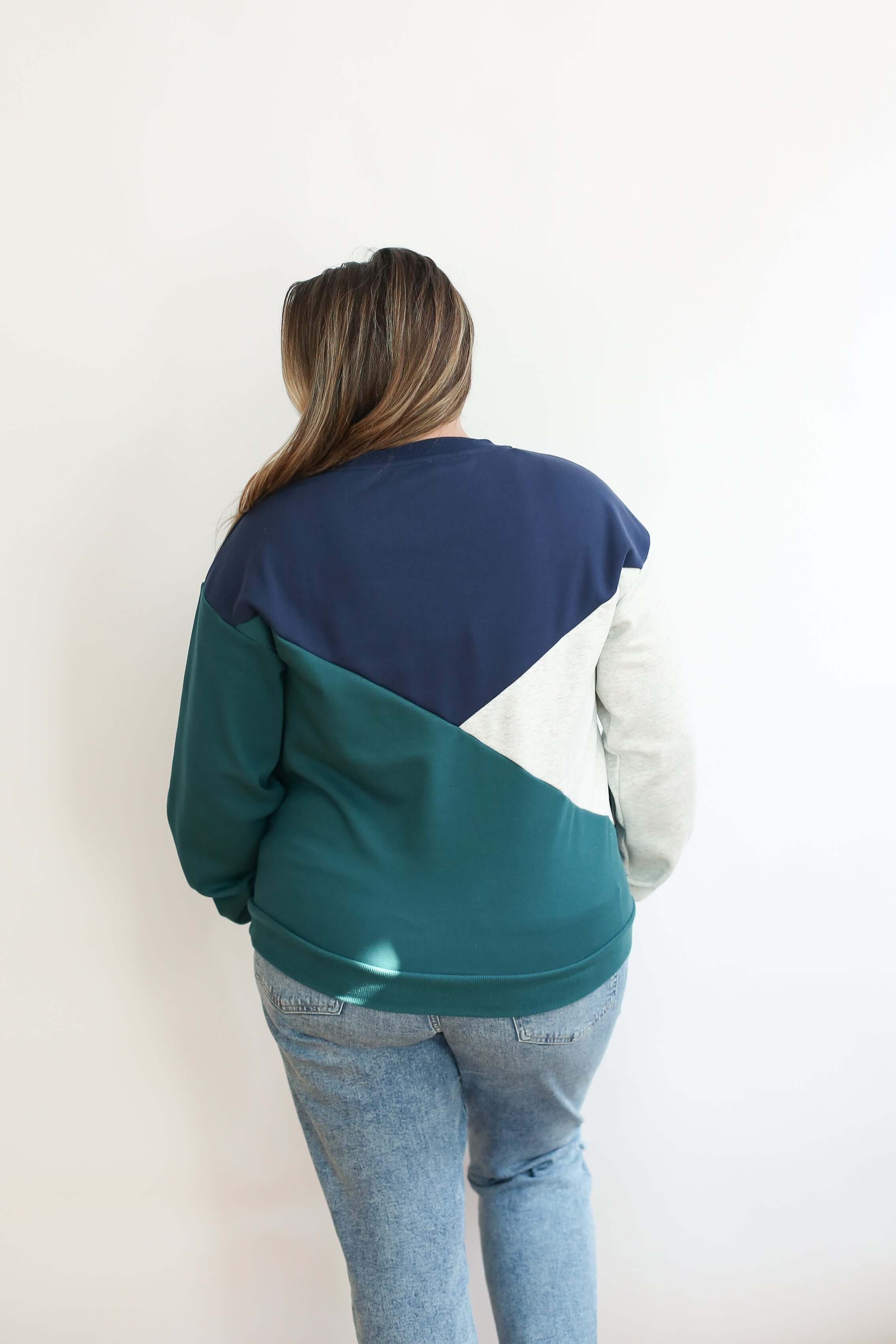 Velour Interior Diagonal Zip Breastfeeding Sweatshirt | Milk & Baby