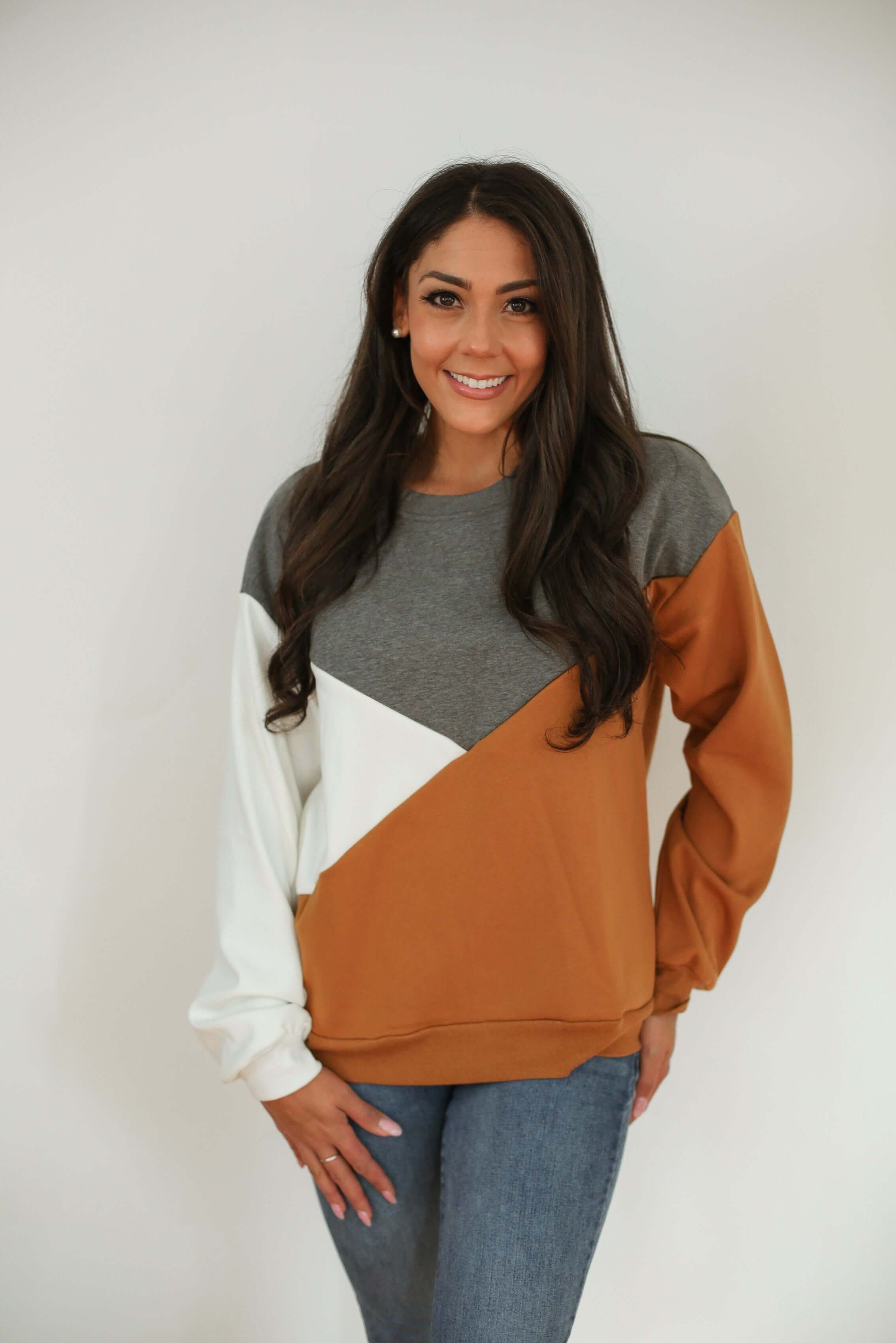 Velour Interior Diagonal Zip Breastfeeding Sweatshirt | Milk & Baby