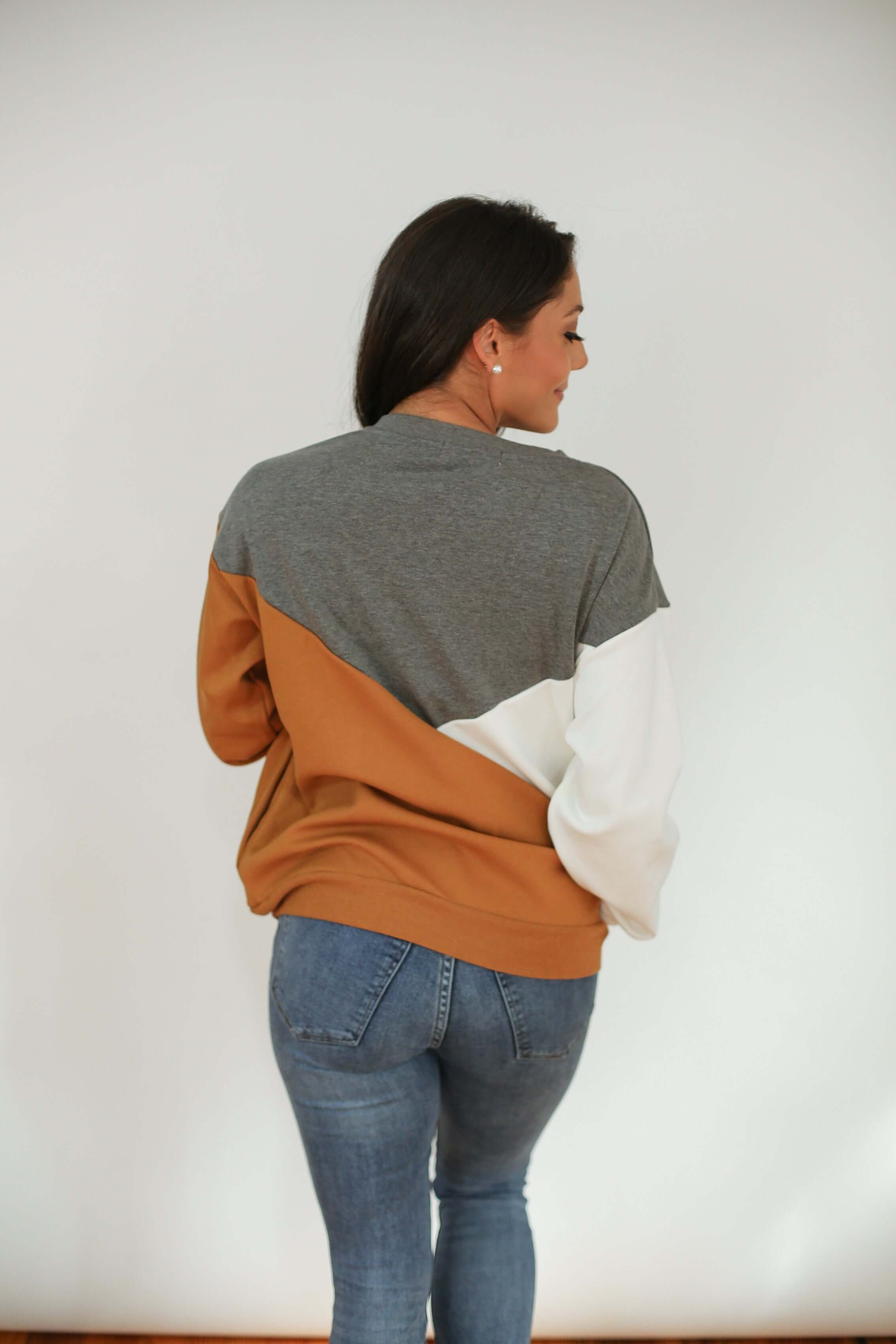 Velour Interior Diagonal Zip Breastfeeding Sweatshirt | Milk & Baby
