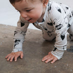 Tattoo Heart Heather Grey | Bamboo Zip Romper | Milk & Baby