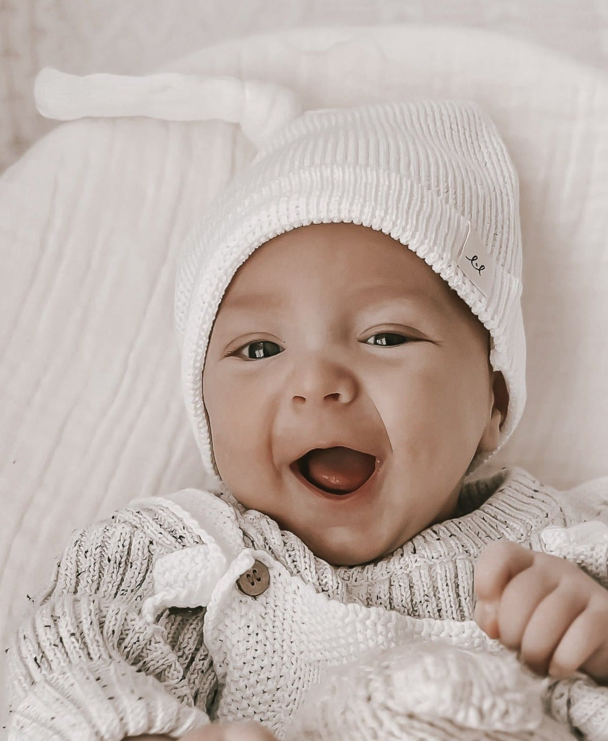 Luna + Luca Knotted Hat - White | Milk & Baby