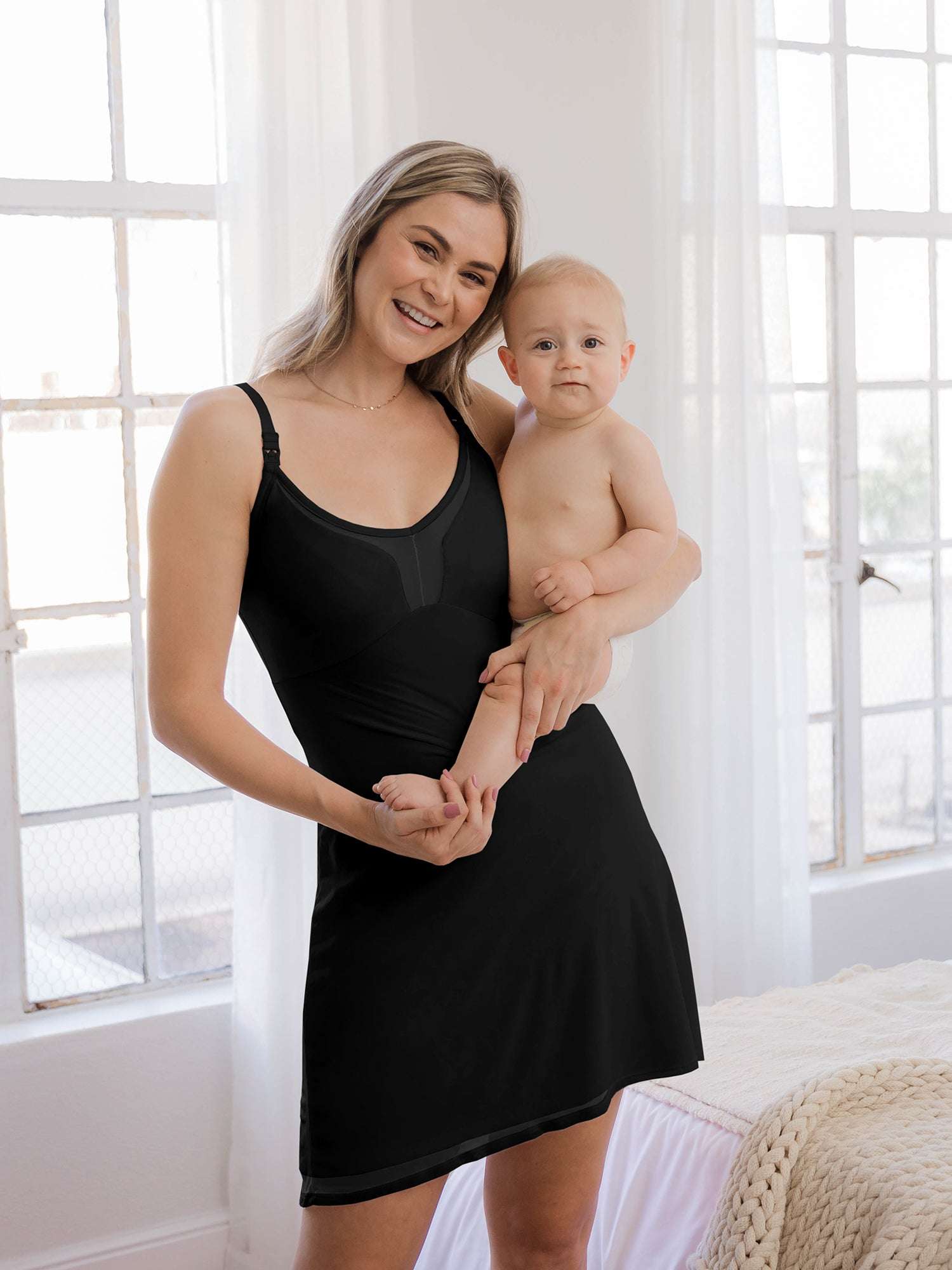Aurora Mesh Nursing Nightgown | Black | Milk & Baby