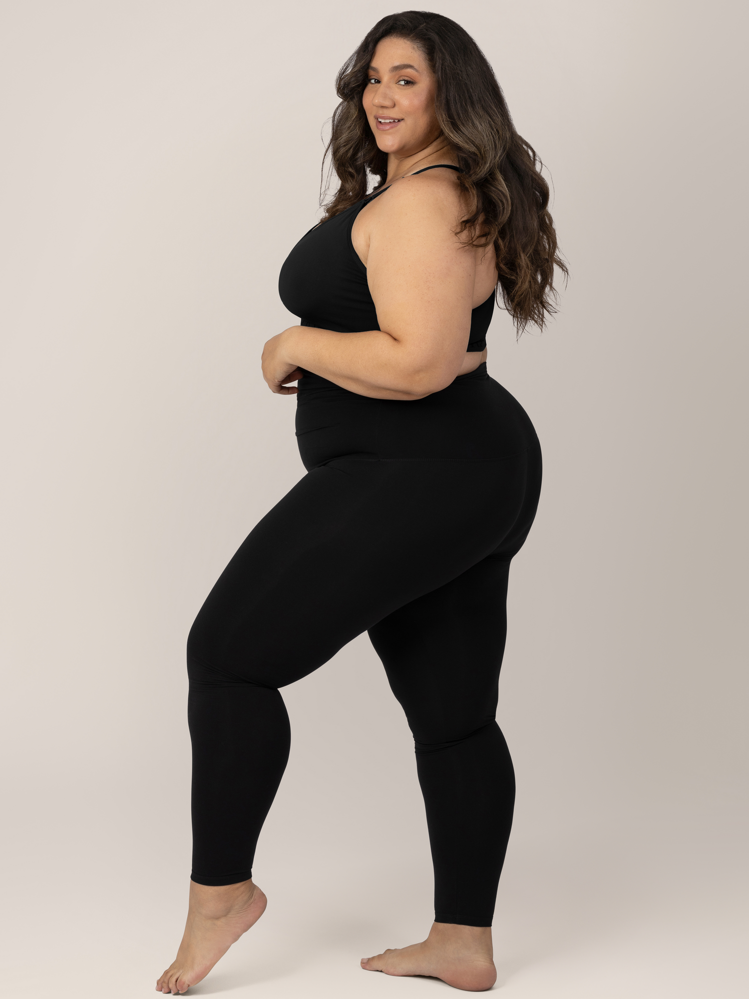Sublime® Hands-Free Pumping & Nursing Sports Bra | Black | Milk & Baby