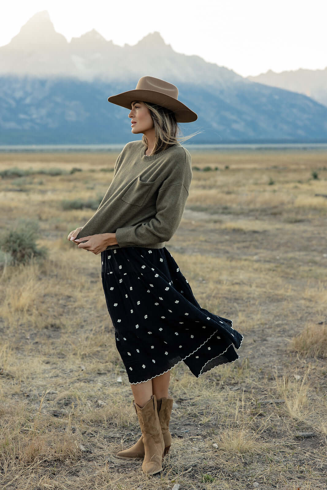 Long Road Pocket Sweater | Milk & Baby