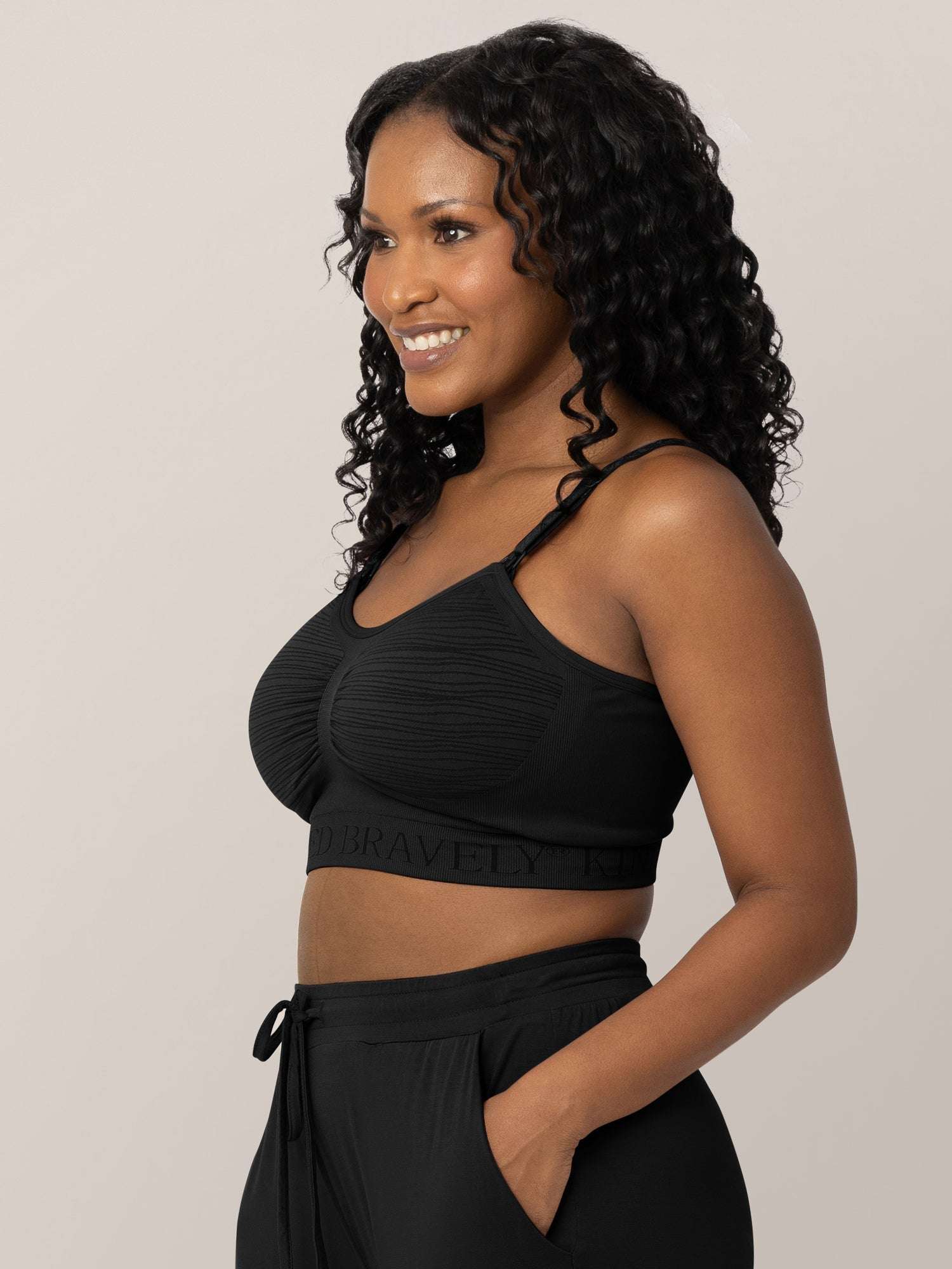 Sublime® Hands-Free Pumping & Nursing Bra | Black | Milk & Baby