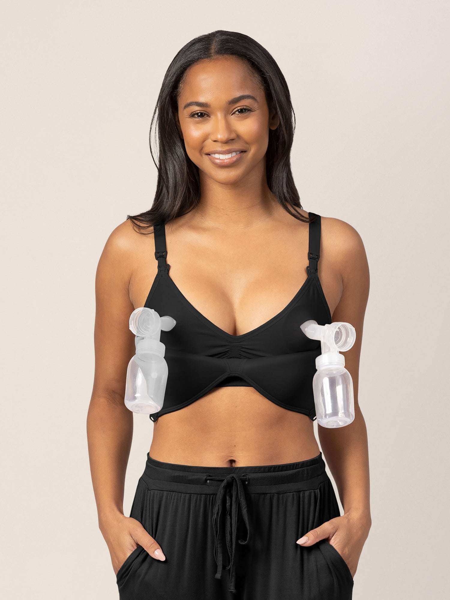 Signature Sublime® Contour Hands-Free Pumping & Nursing Bra | Black | Milk & Baby