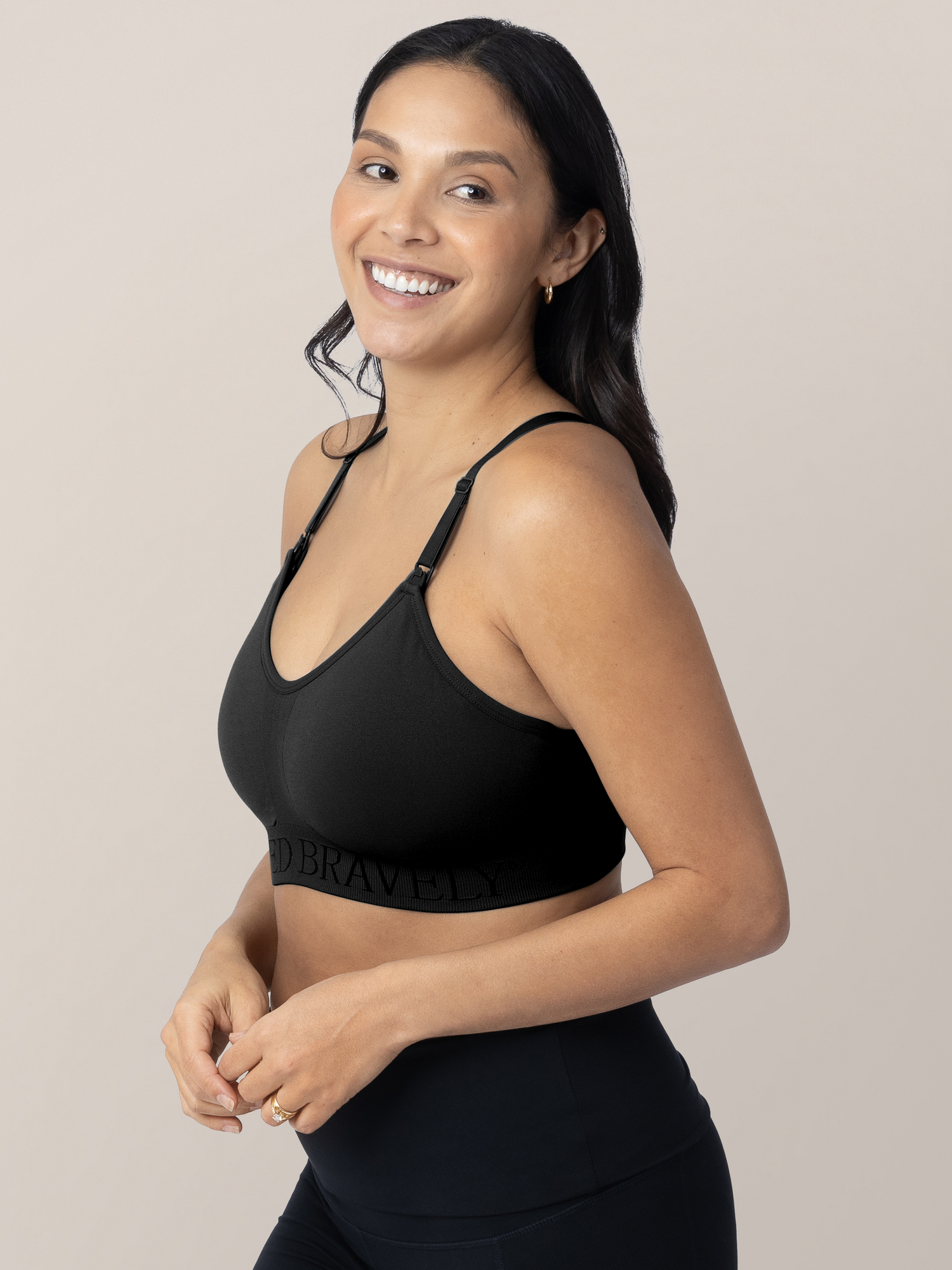 Sublime® Hands-Free Pumping & Nursing Sports Bra | Black | Milk & Baby