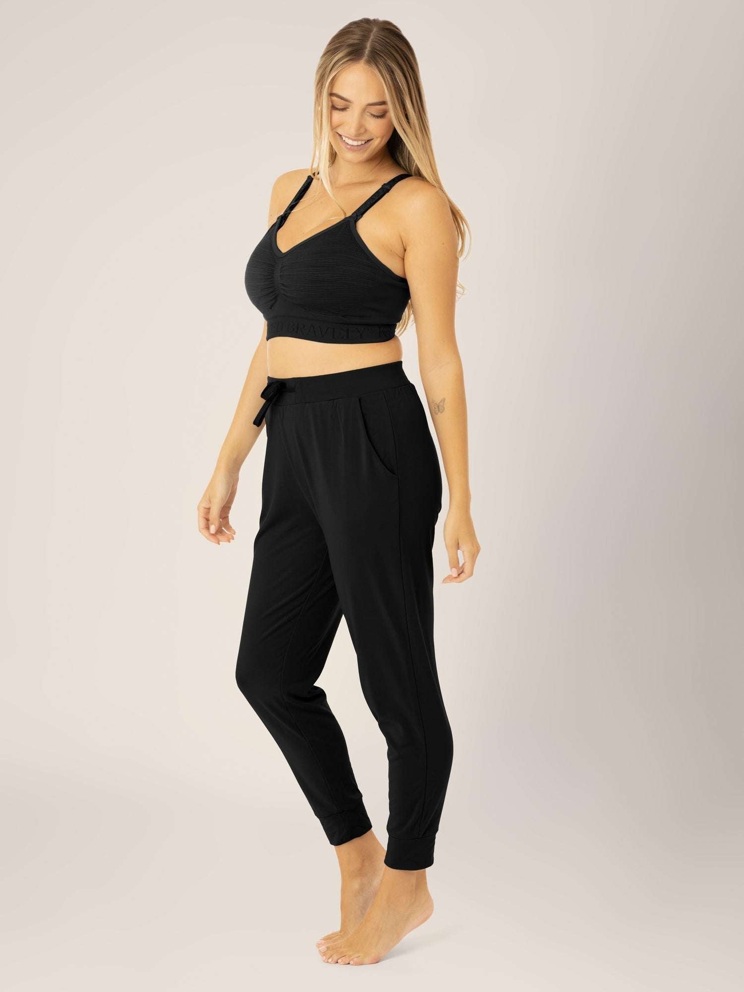 Sublime® Hands-Free Pumping & Nursing Bra | Black | Milk & Baby