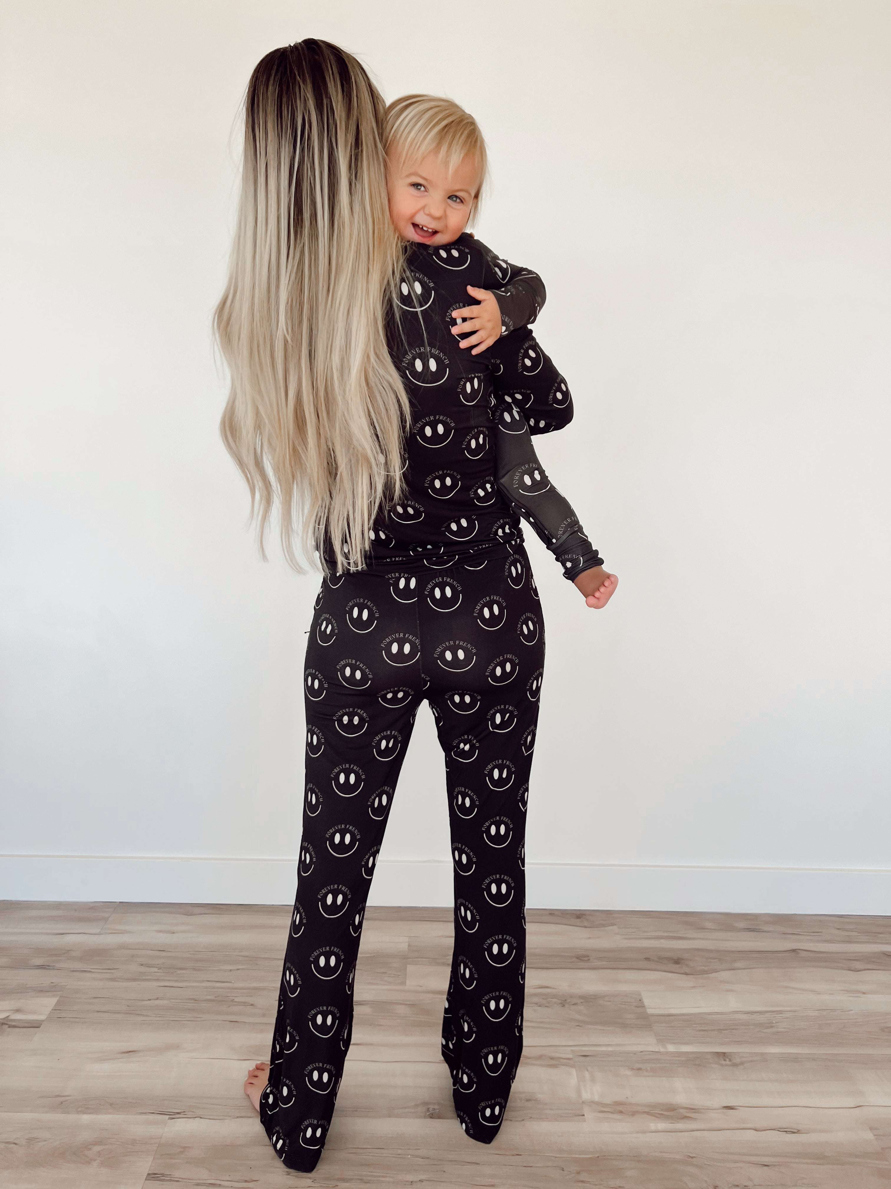 Charcoal & White ff Smile | Women's Bamboo Pajamas | Milk & Baby