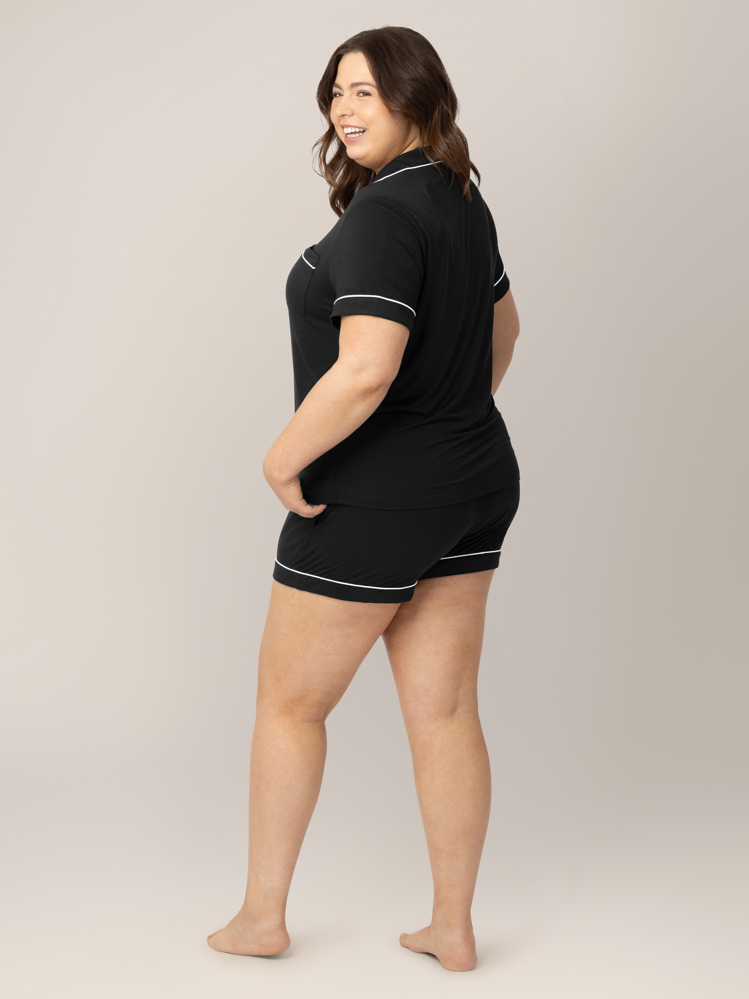 Clea Bamboo Short Sleeve Pajama Set | Black | Milk & Baby