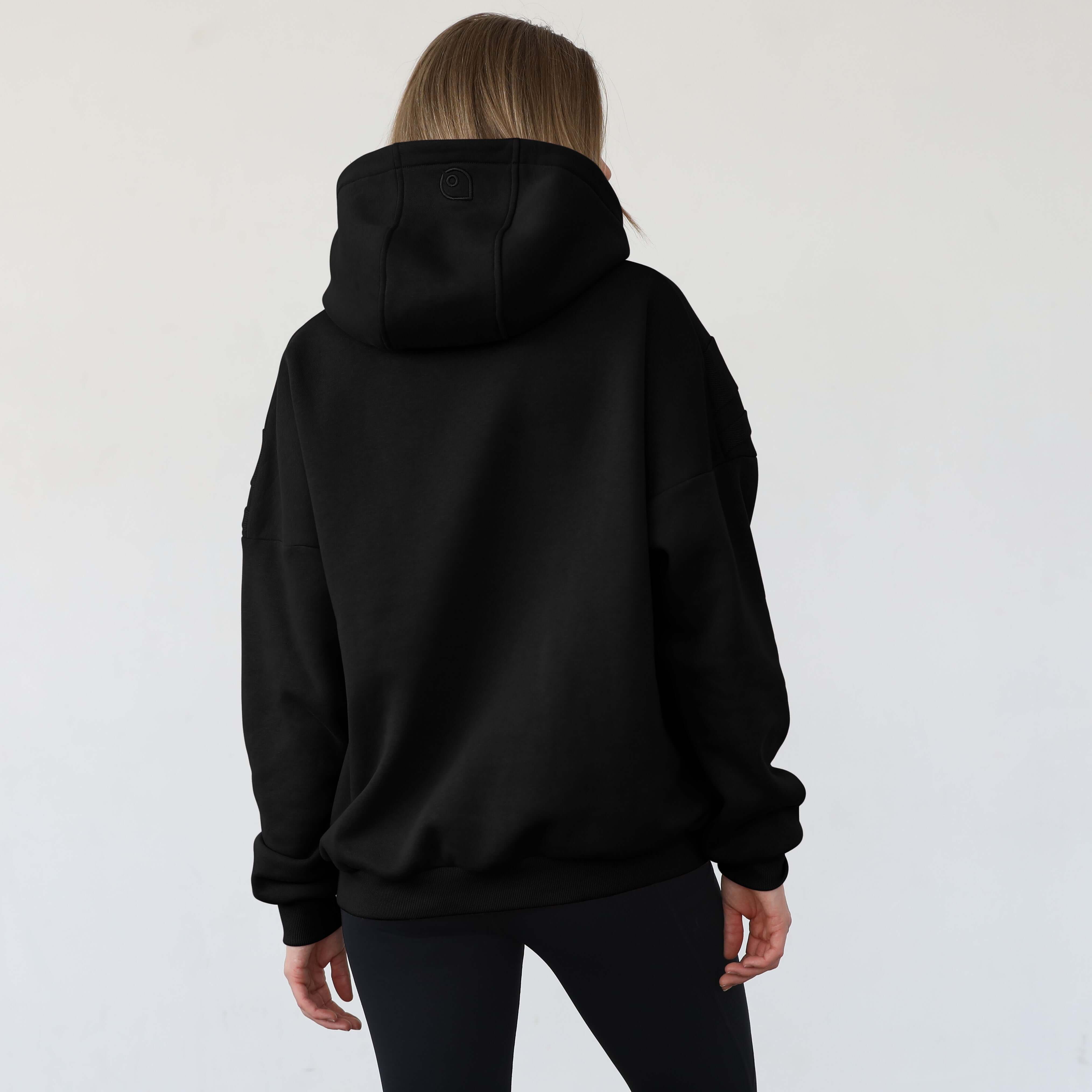 Isabella Ultra Soft Oversized Nursing & Pregnancy Hoodie (Noir) | Milk & Baby