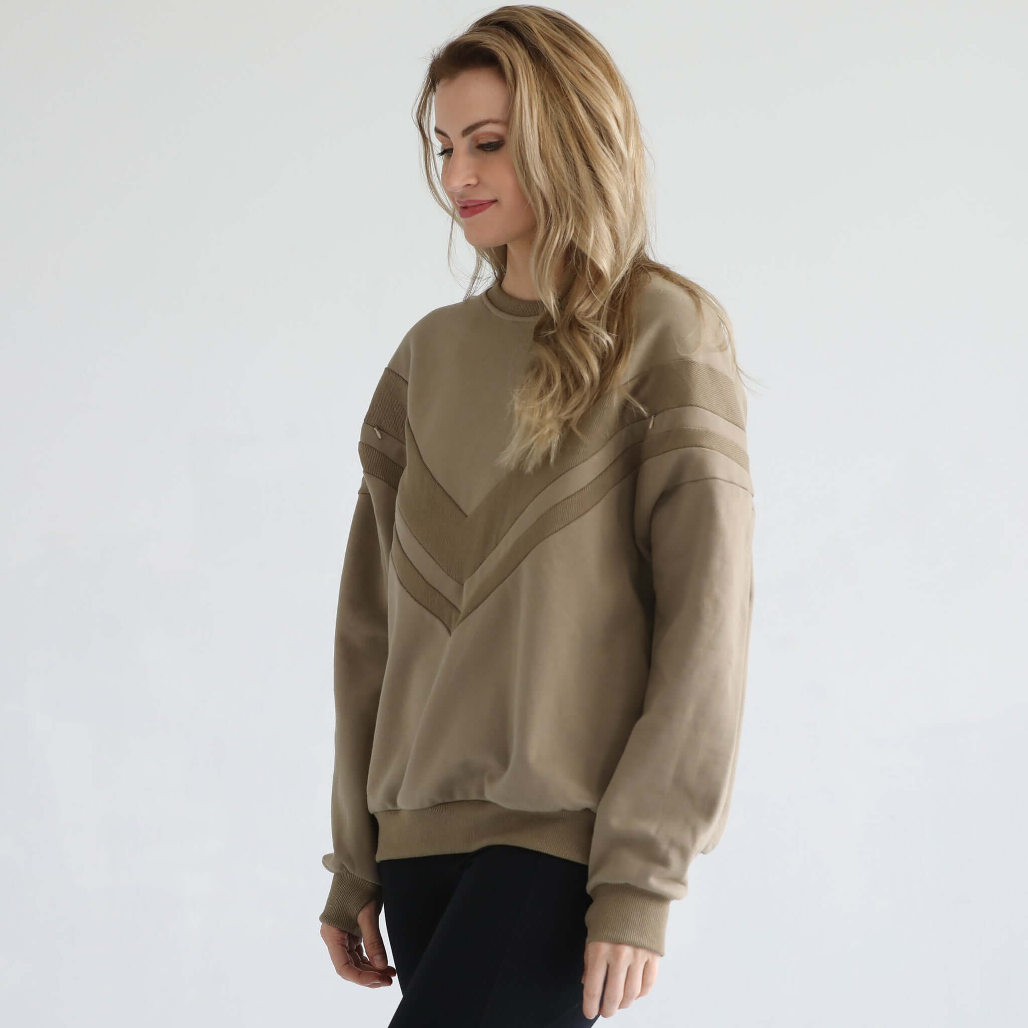 Isabella Oversized Nursing & Pregnancy Sweatshirt (Dark Olive) | Milk & Baby