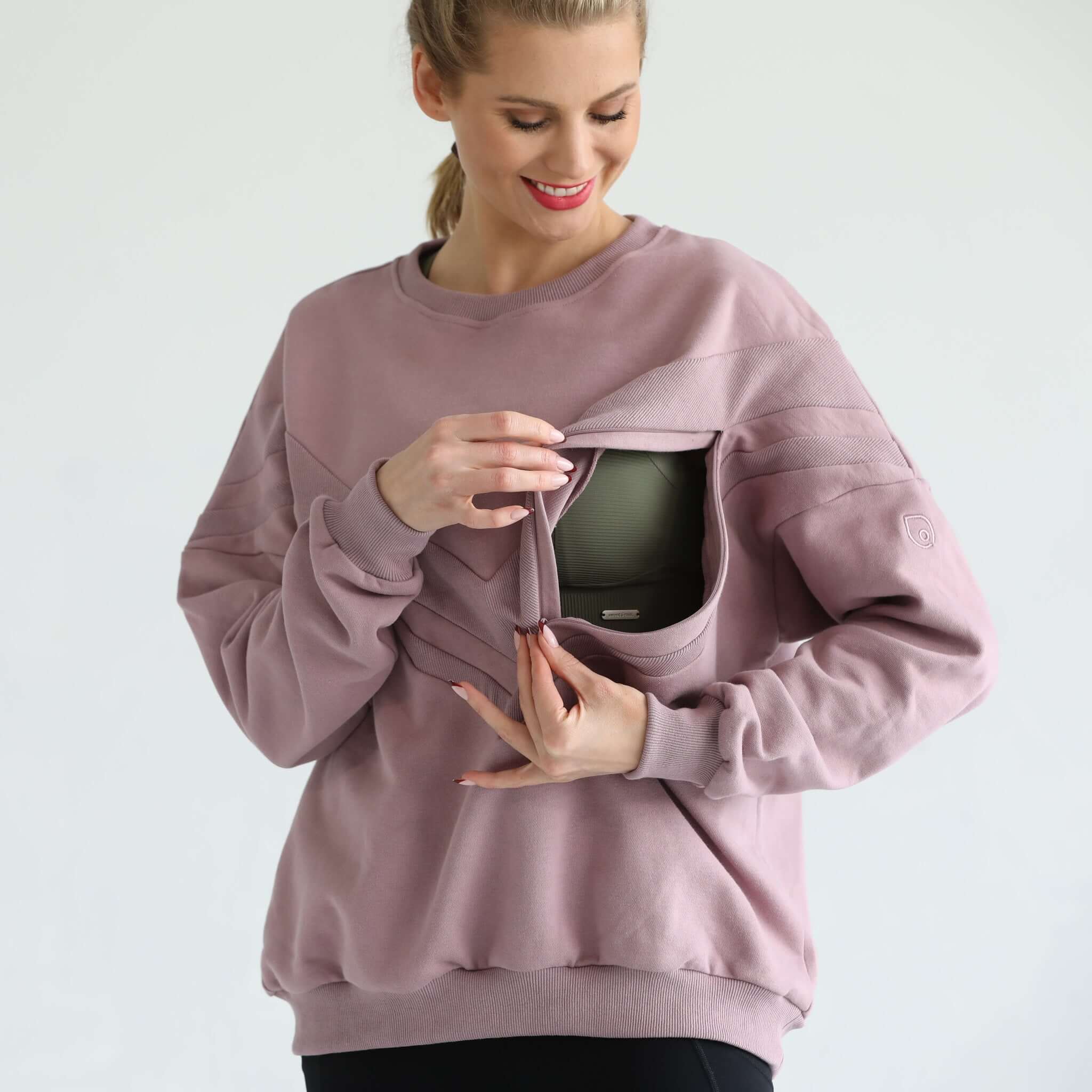 Isabella Oversized Nursing & Pregnancy Sweatshirt (Lavender Smoke) | Milk & Baby