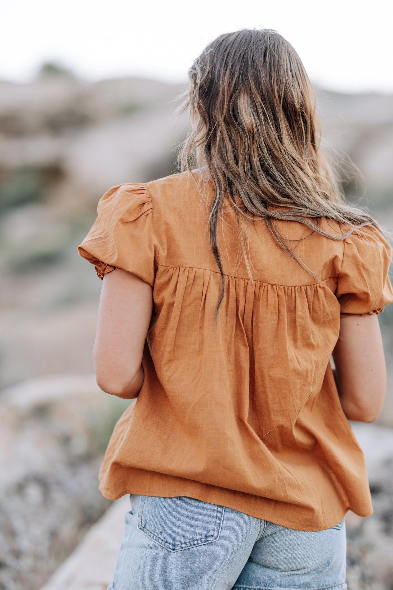 Winny Top in Camel | Milk & Baby