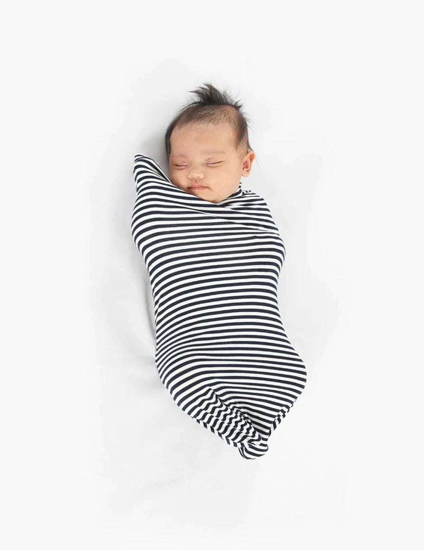 Kinsley Mama Lounge Dress & Baby Pouch Set | Milk & Baby