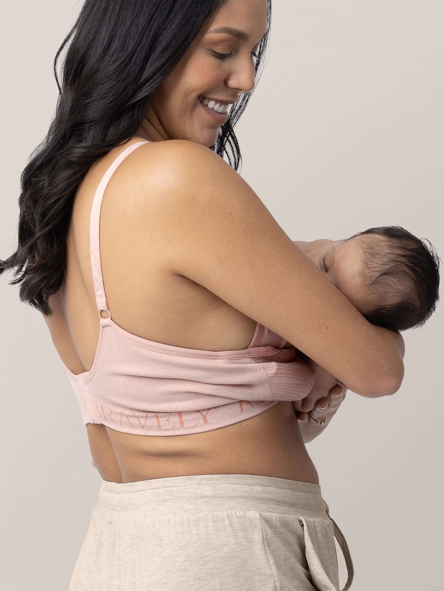 Sublime® Hands-Free Pumping & Nursing Bra | Pink Heather | Milk & Baby