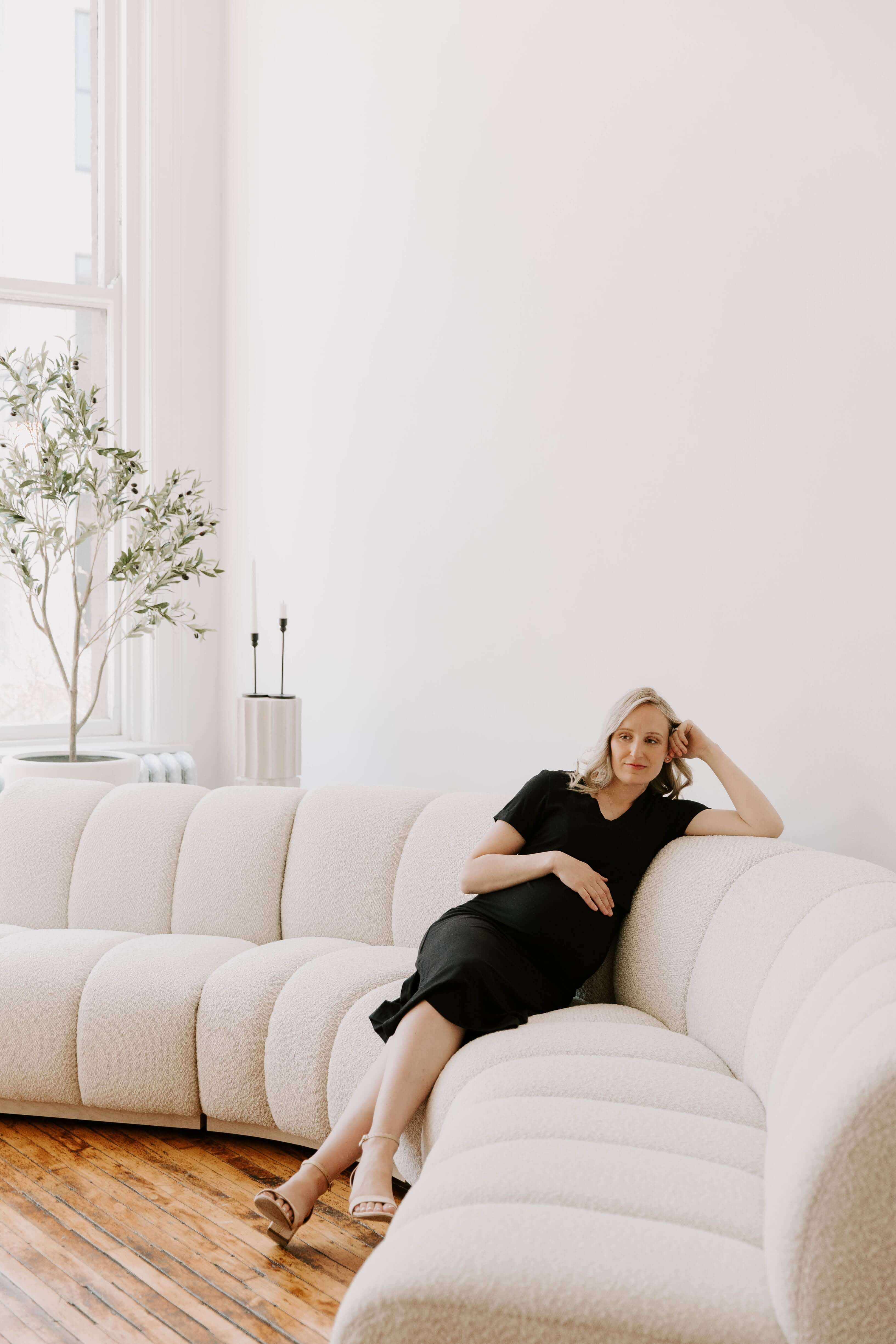 Everyday Breastfeeding Dress | Black | Milk & Baby