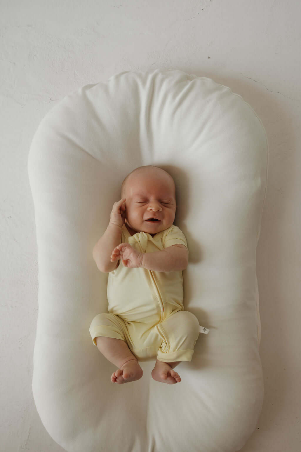Sunny | Shortie Bamboo Zip | Milk & Baby | Made of the softest premium bamboo. Durable and well designed your little ones can sleep and play in these cozy pajamas. These shortie rompers are ideal for warmer months featuring short sleeves and short bottoms