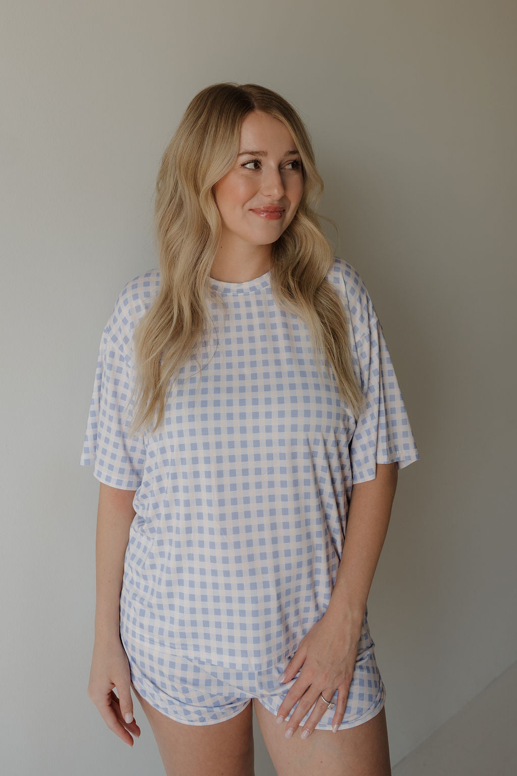 Marilyn | Women's Bamboo Short Set | Milk & Baby | Made with a soft, premium bamboo blend, this set is perfect for warm weather. It includes an oversized t-shirt and matching drawstring shorts. Designed for all-day comfort and easy wear.