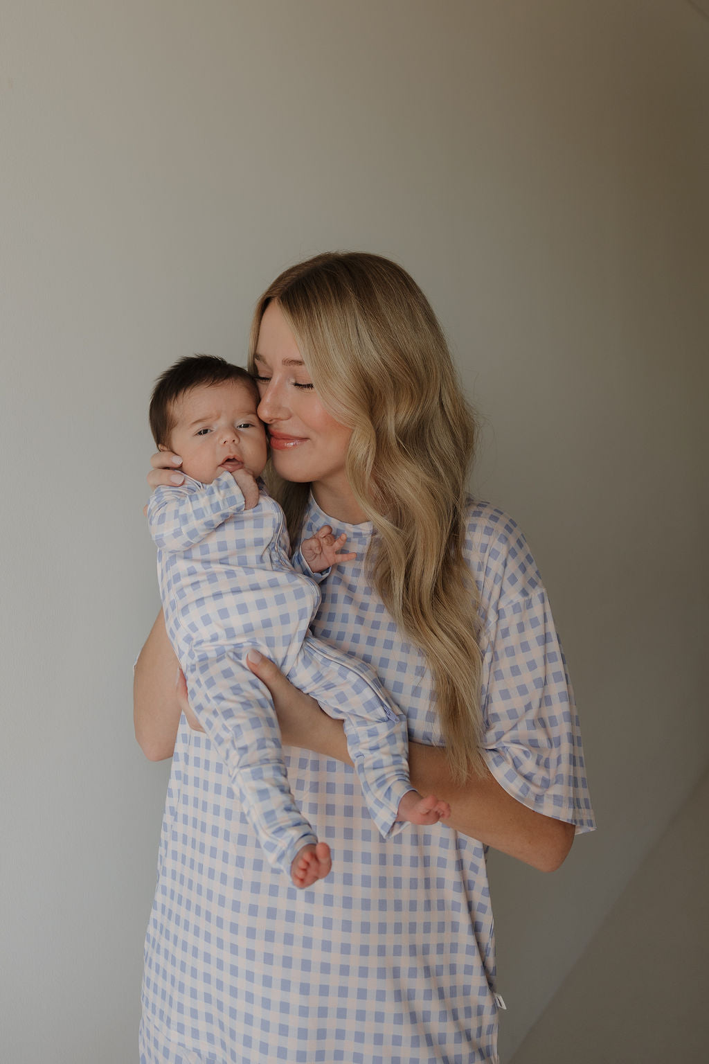 Bamboo Zip Pajamas | Marilyn | Milk & Baby | Made of the softest premium bamboo. Durable and well designed your little ones can sleep and play in these cozy pajamas. Our smallest sizes have rollover cuffs on the hands and all of the one piece sizes have c