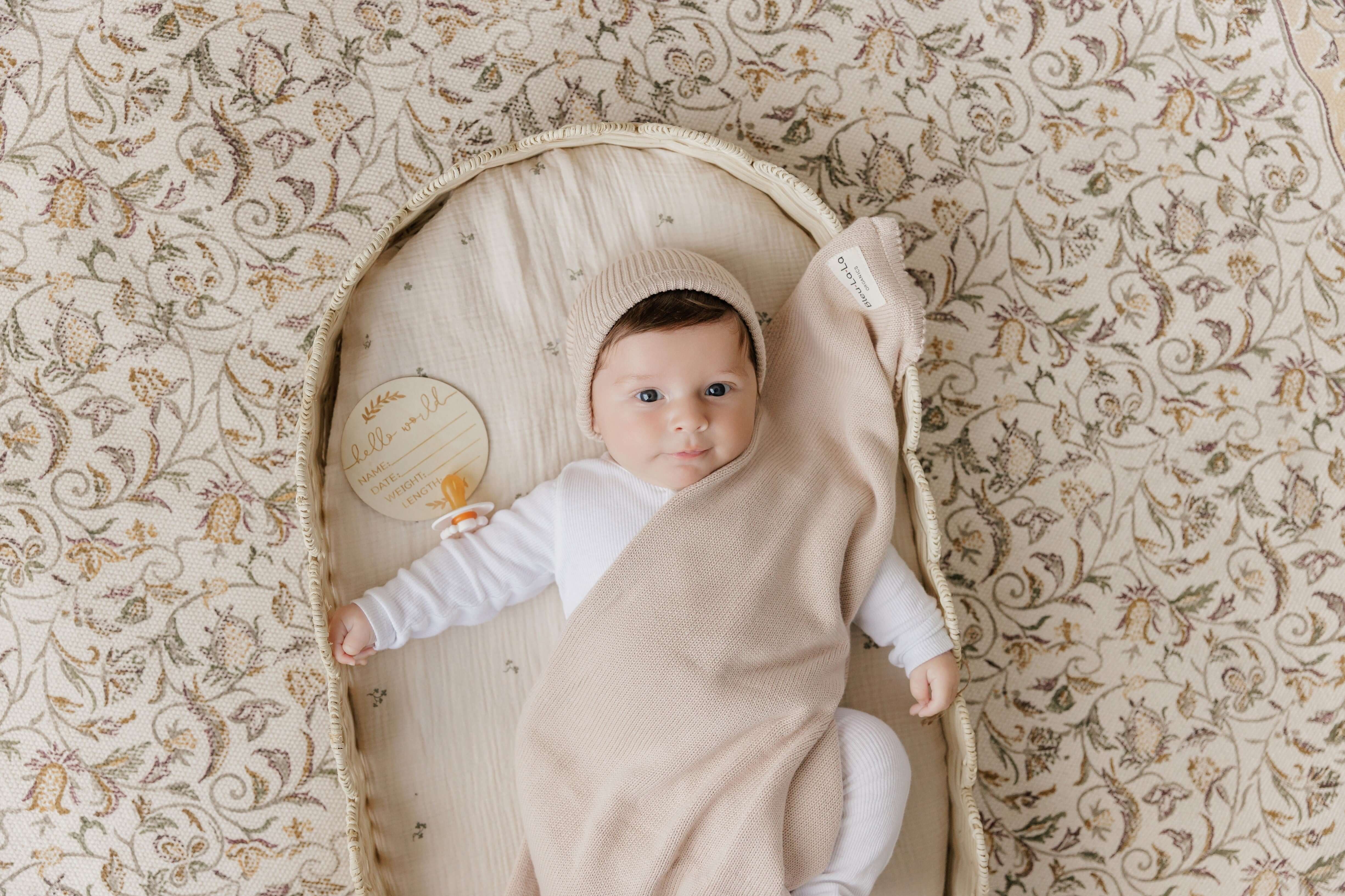 Luxe Collection 100% Organic Cotton Luxury Knit Baby Blanket + Hat Set | Milk & Baby