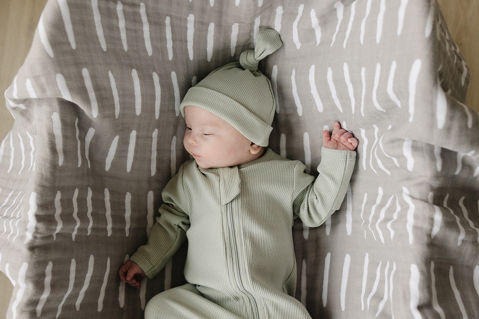 Sage Organic Ribbed Newborn Knot Hat | Milk & Baby