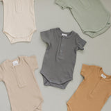 Oatmeal Organic Cotton Ribbed Snap Bodysuit | Milk & Baby
