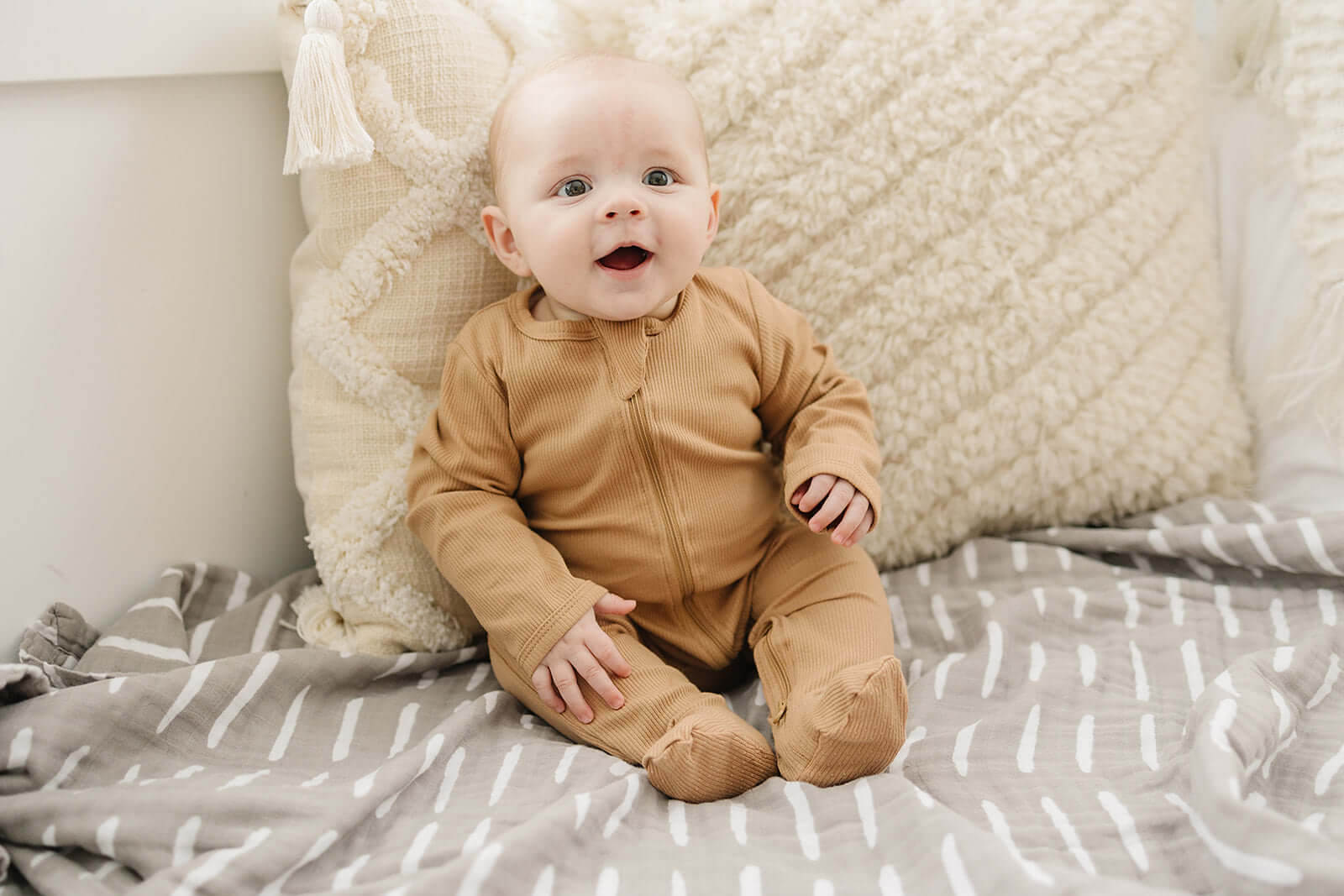Cafe Organic Cotton Ribbed Zipper | Milk & Baby