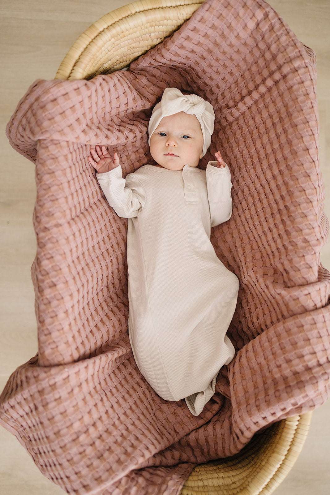 Vanilla Organic Cotton Ribbed Knot Gown | Milk & Baby