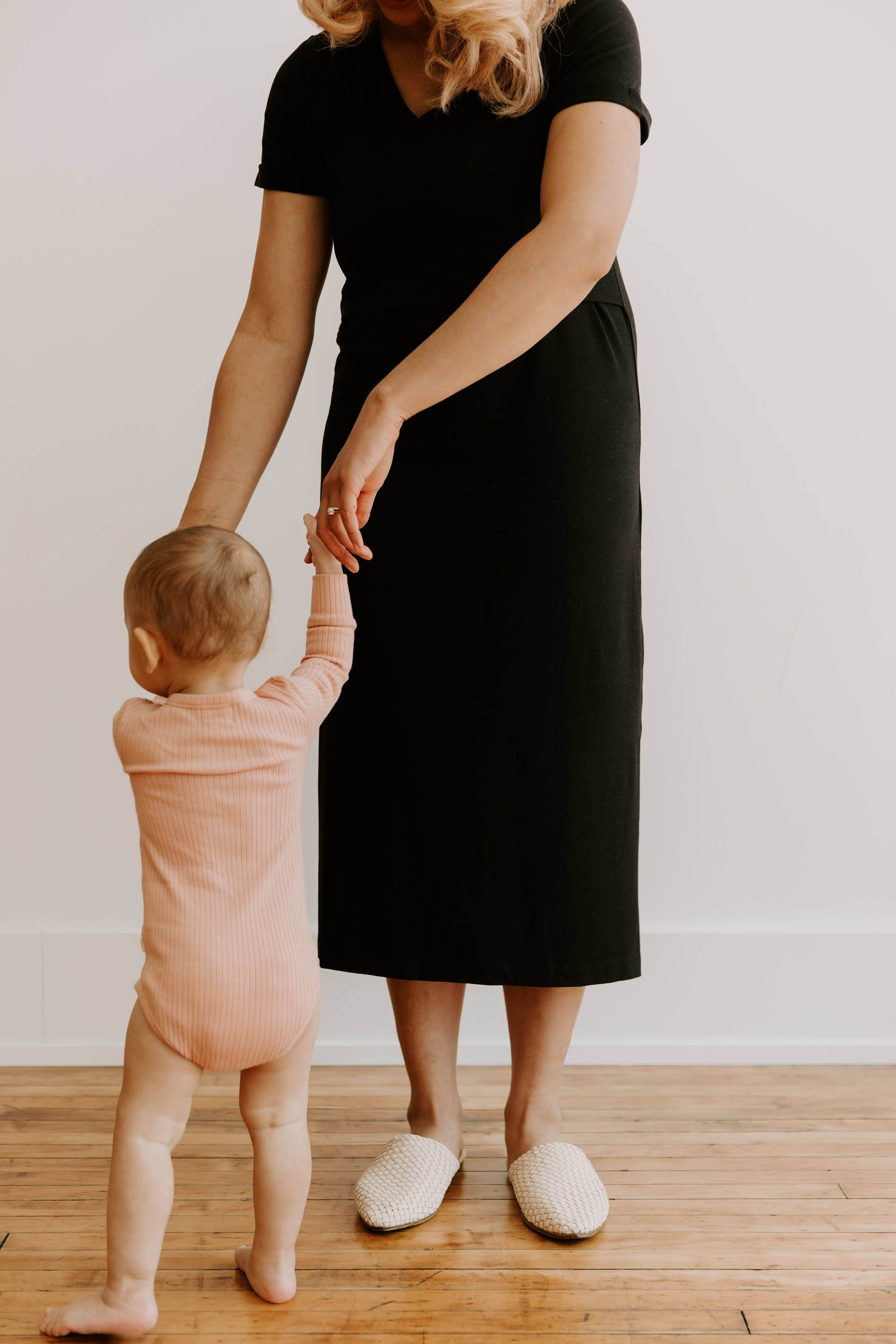 Everyday Breastfeeding Dress | Black | Milk & Baby