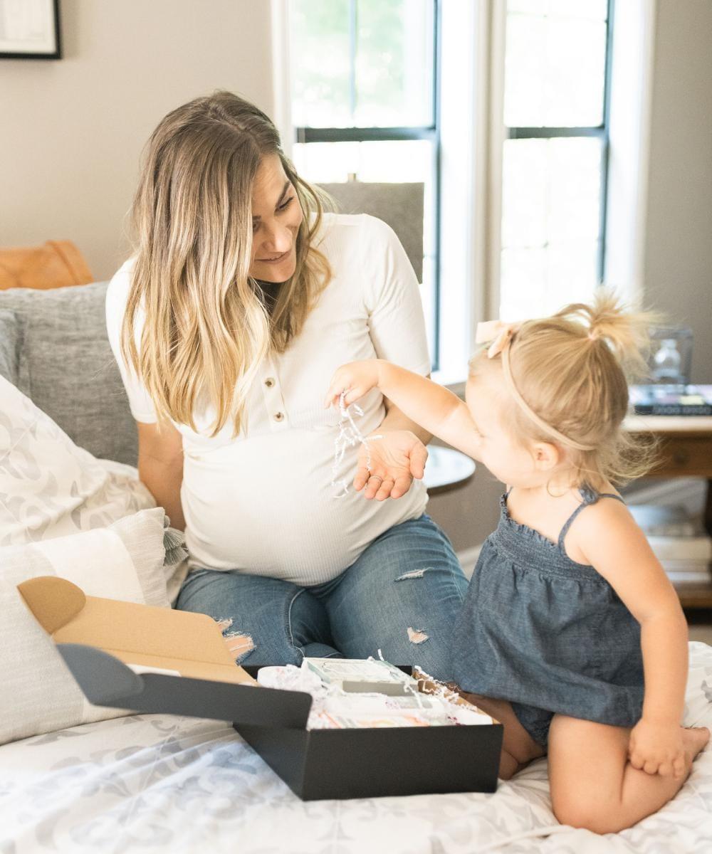 Pregnancy Box | Milk & Baby