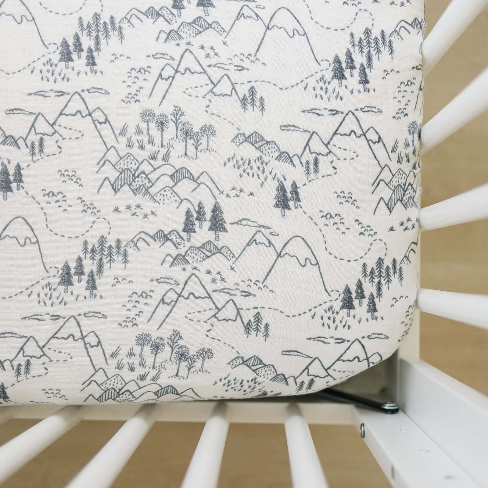 Summit Muslin Crib Sheet | Milk & Baby