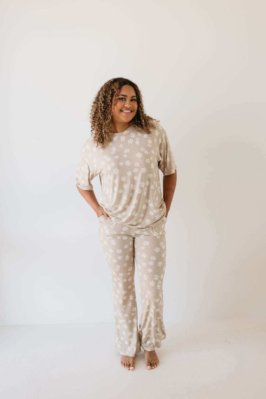 Lazy Daisy | Short Sleeve Women's Bamboo Pajamas | Milk & Baby
