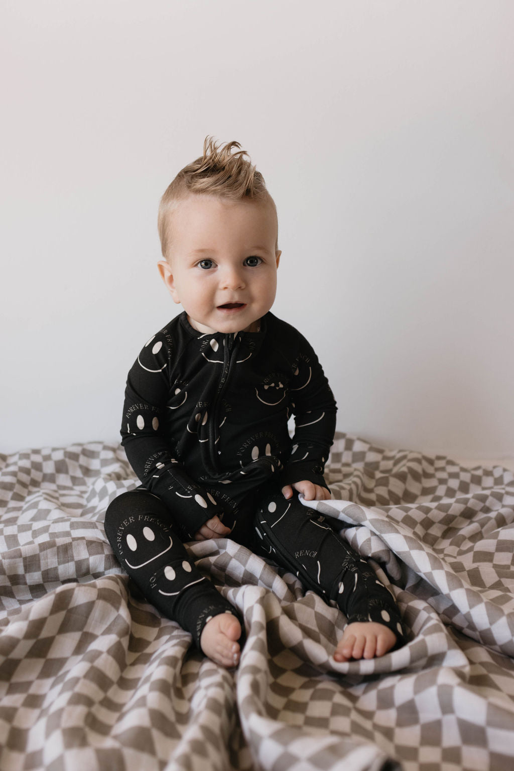 Charcoal & White ff Smile | Bamboo Zip Pajamas | Milk & Baby