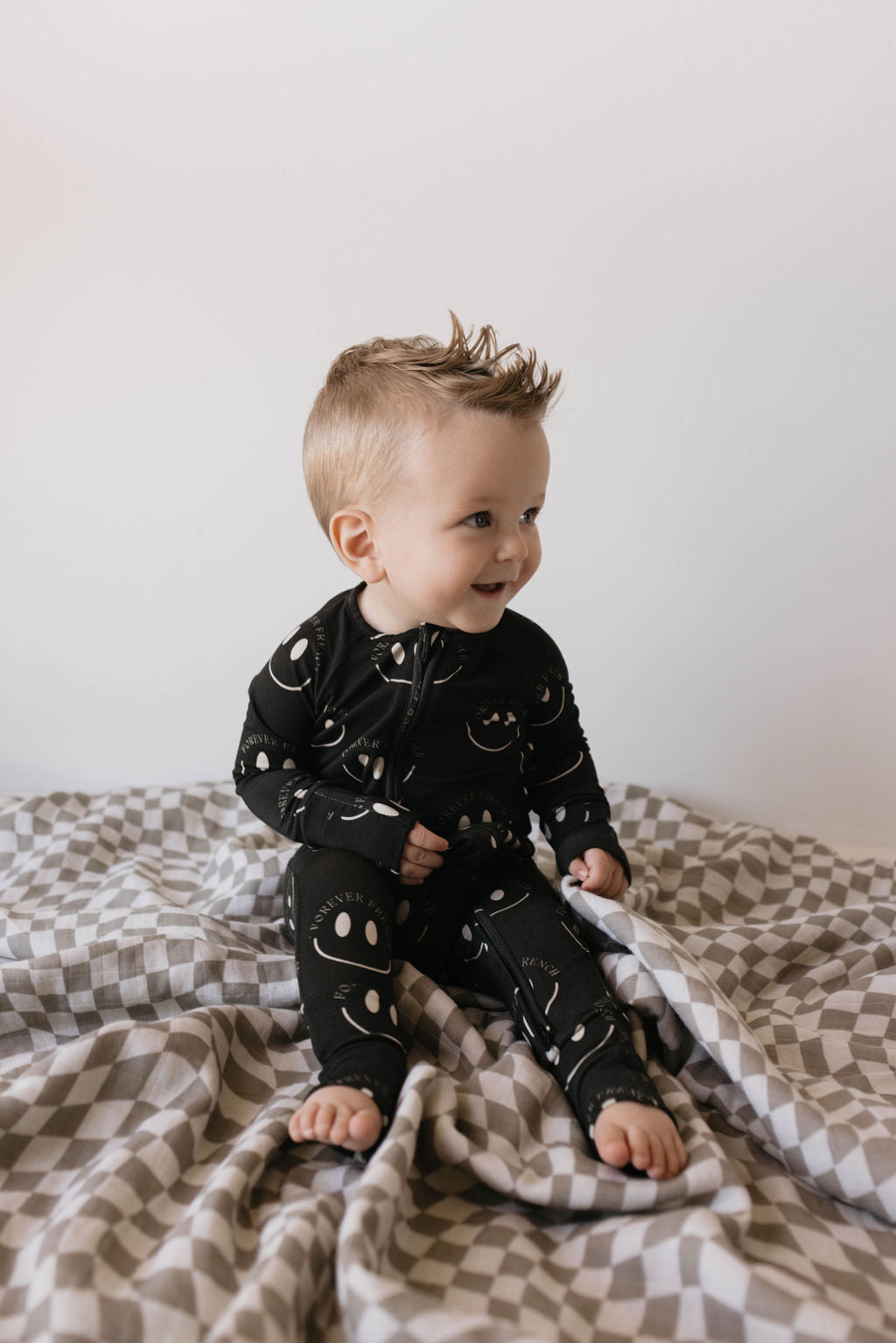 Charcoal & White ff Smile | Bamboo Zip Pajamas | Milk & Baby