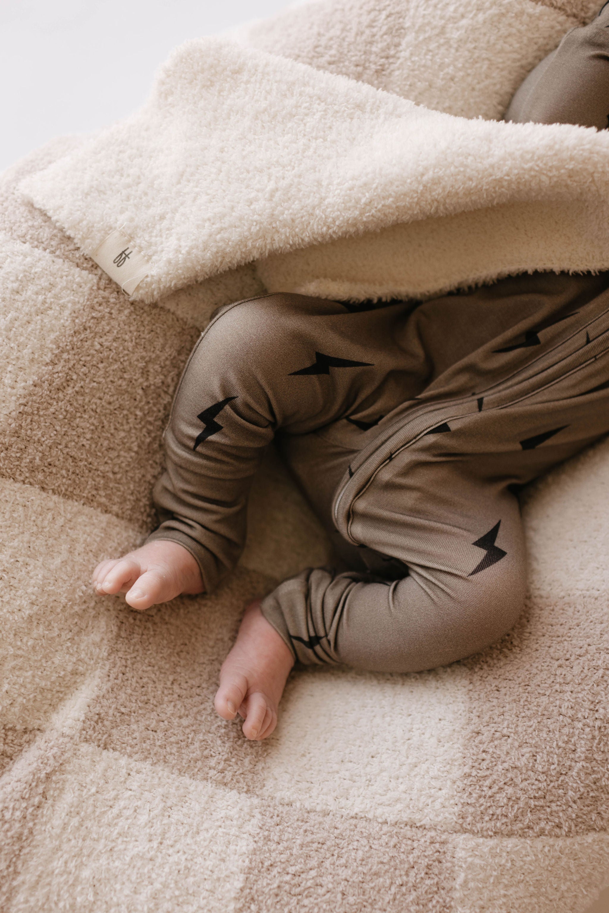 Brown & Black Lightning Bolt | Bamboo Zip Pajamas | Milk & Baby