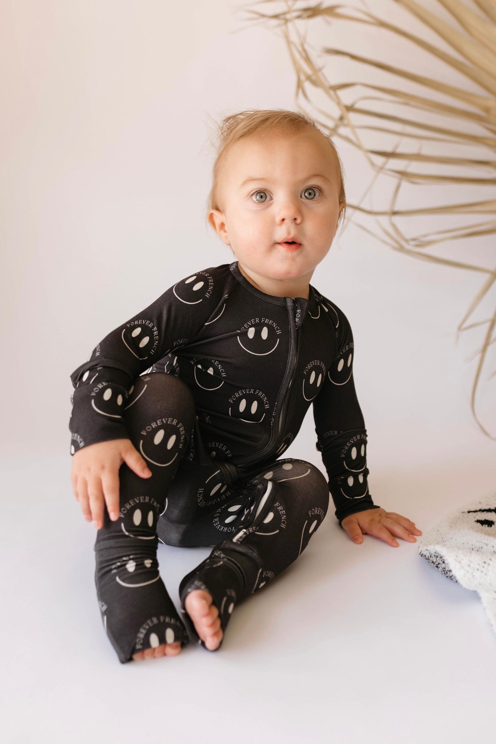 Charcoal & White ff Smile | Bamboo Zip Pajamas | Milk & Baby