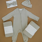 Oatmeal Bamboo Footed Zipper | Milk & Baby