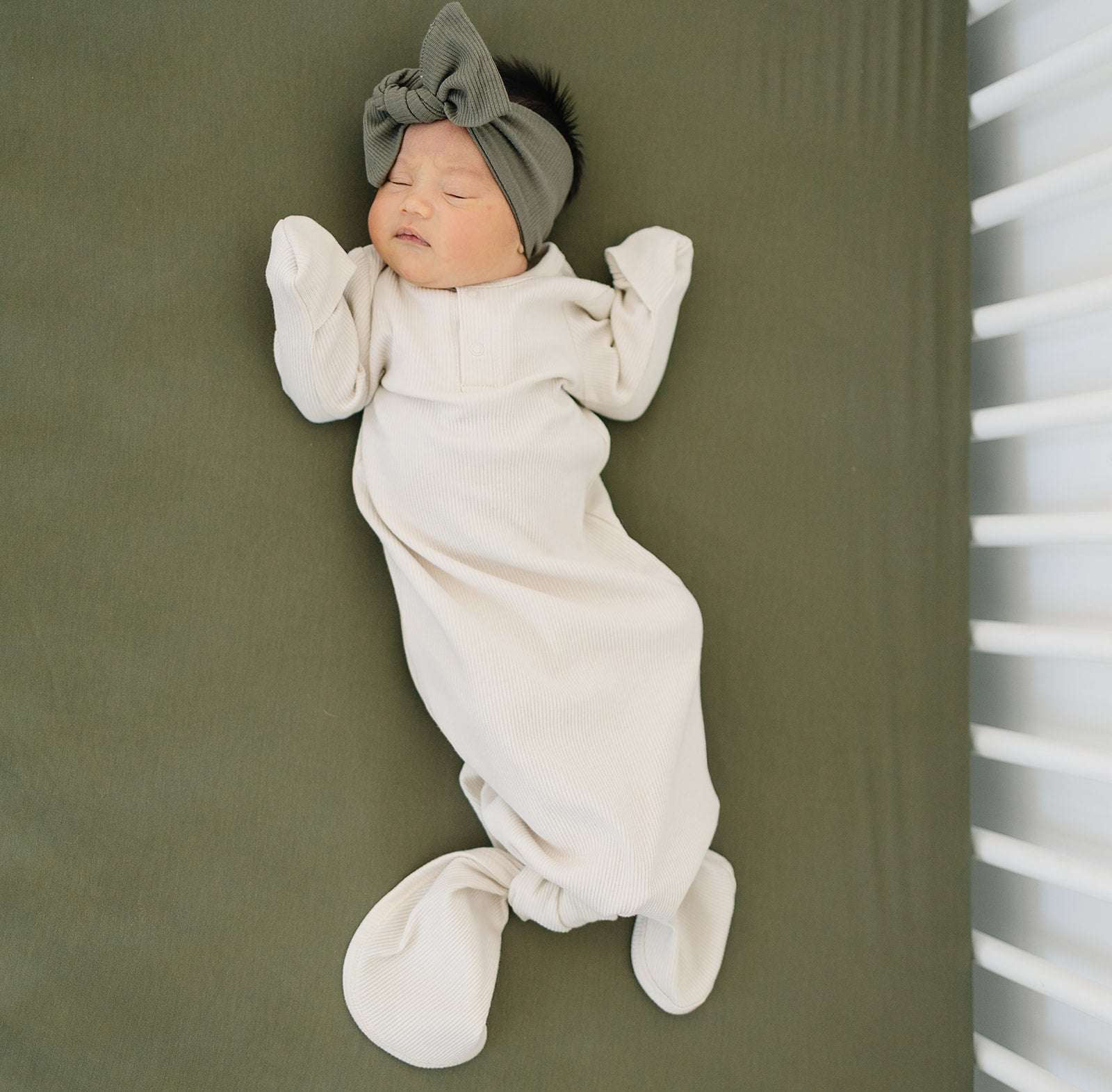 Vanilla Organic Cotton Ribbed Knot Gown | Milk & Baby