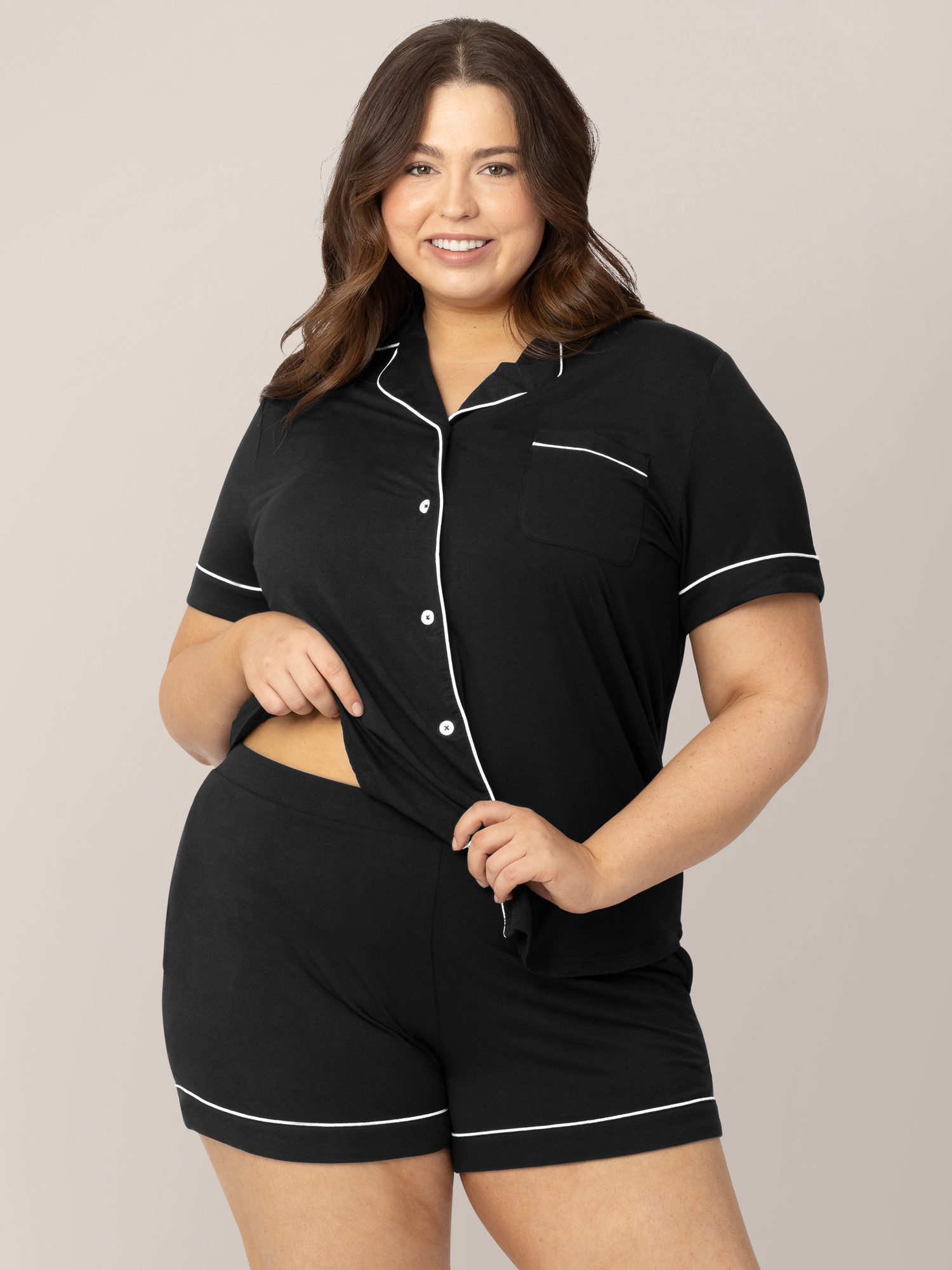 Clea Bamboo Short Sleeve Pajama Set | Black | Milk & Baby