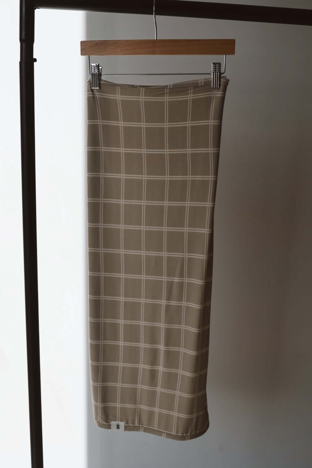 Linen Grid | Bamboo Swaddle | Milk & Baby