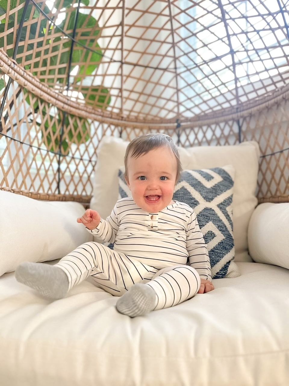Riley Outfit and Hat Set | Black Stripes | Milk & Baby