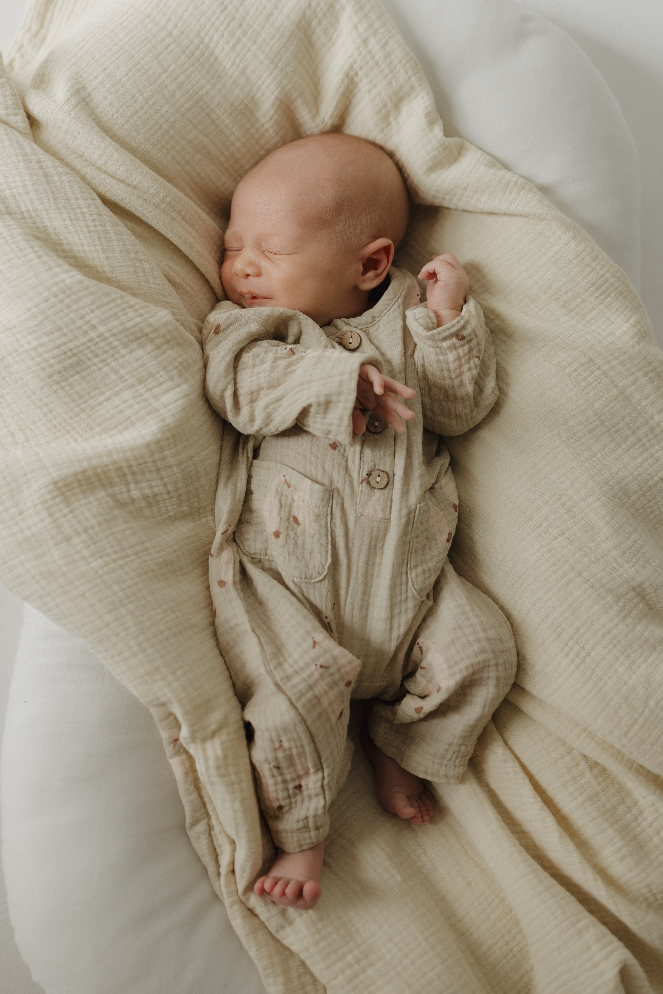 Silly Goose | Long Sleeve Muslin Romper | Milk & Baby