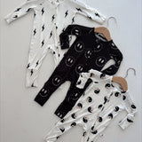 Black & White Yin Yang | Bamboo Zip Pajamas