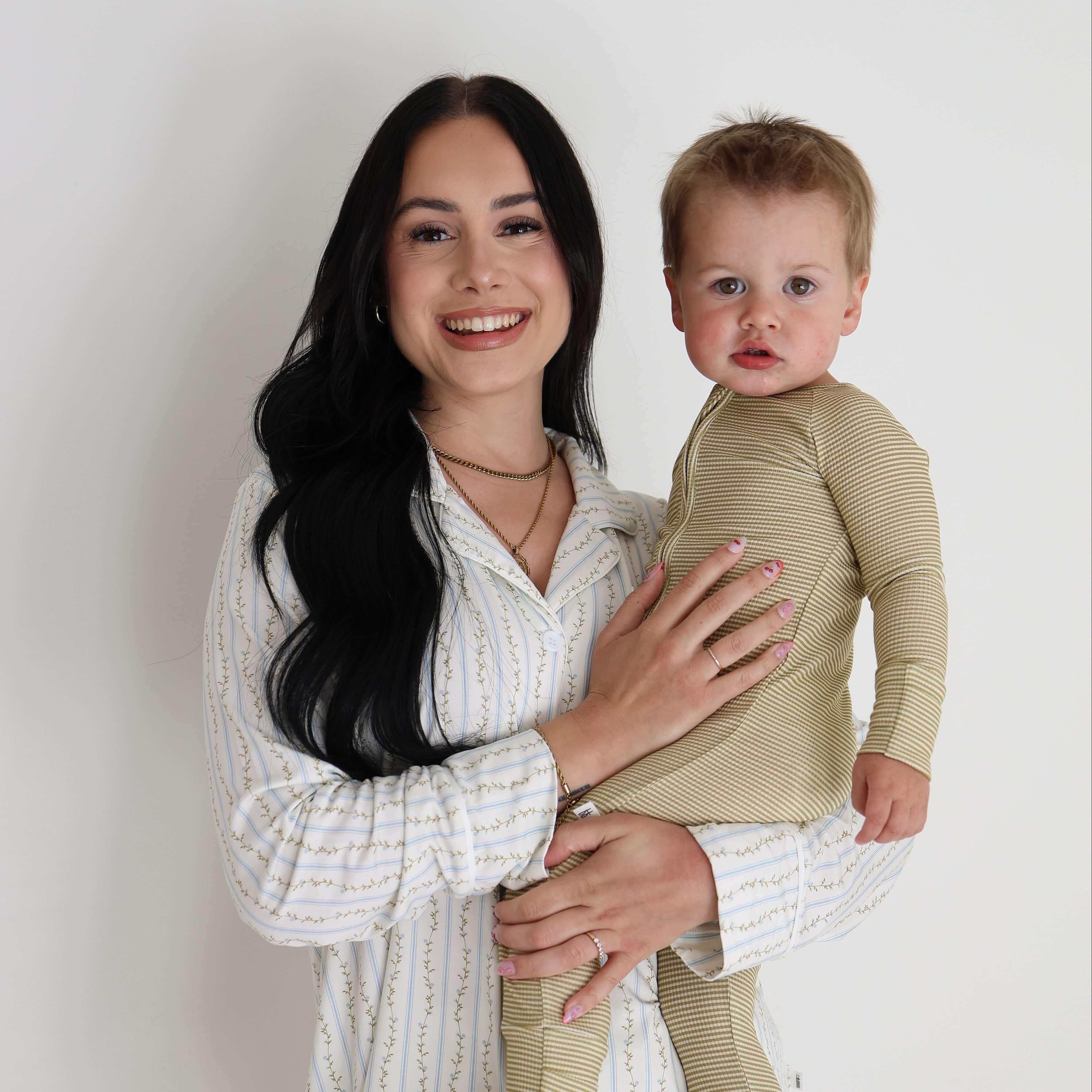 Willow Stripe Ribbed | Bamboo Zip Pajamas | Made of the softest premium bamboo. Durable and well designed your little ones can sleep and play in these cozy pajamas. All sizes have rollover cuffs on the hands and all of the one piece sizes have cuffs on th