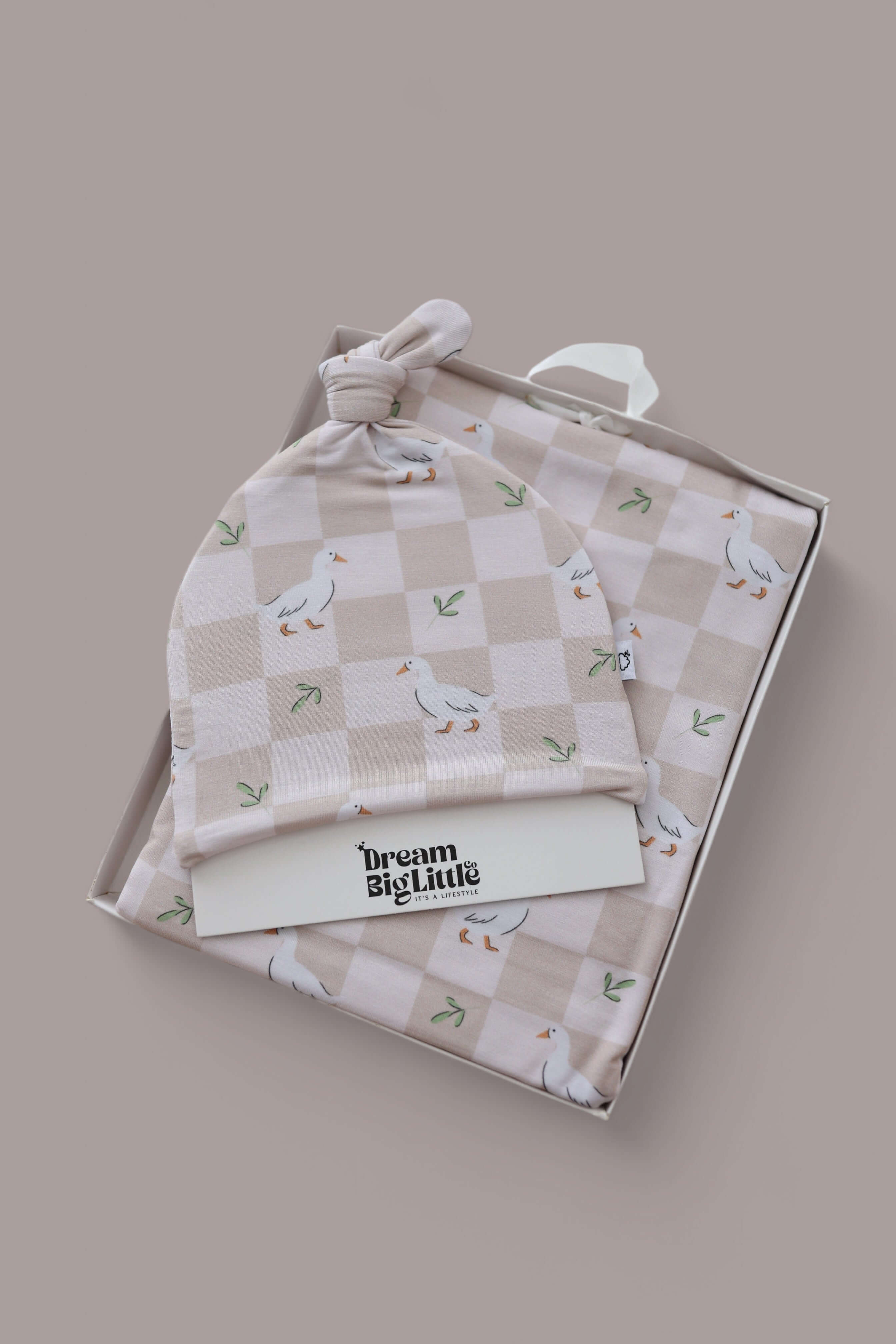 Quackin' Along Dream Swaddle & Beanie | Milk & Baby