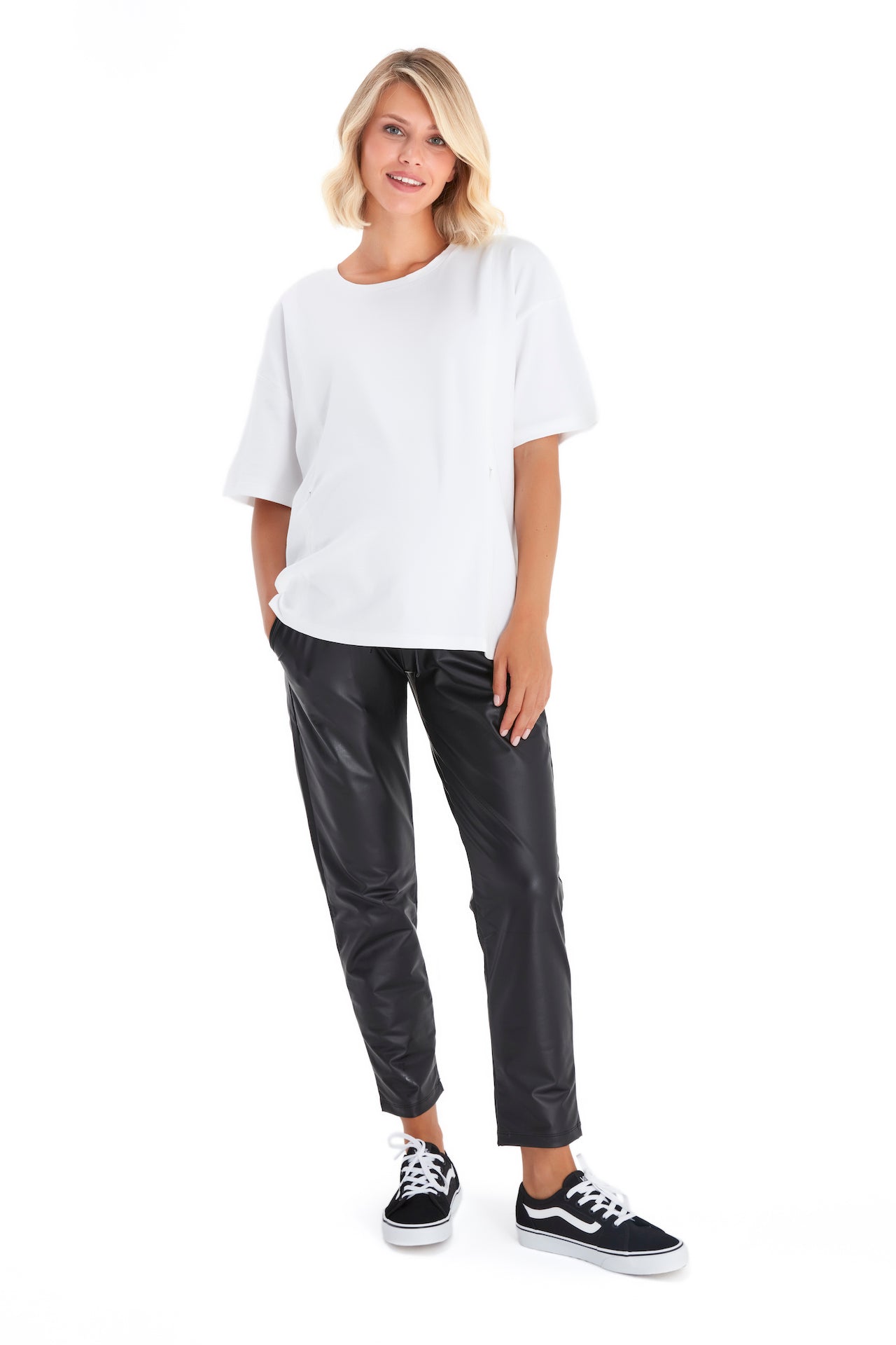 Accouchee Anytime Anywhere Side Zip Nursing T-Shirt White