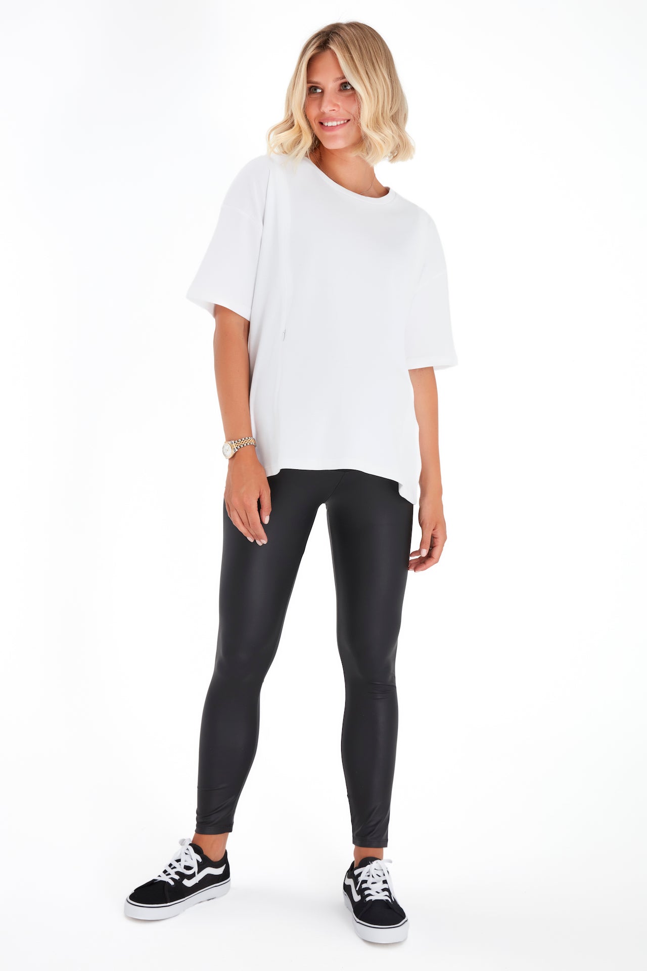 Anytime Anywhere Side Zip Maternity/Nursing T-Shirt | Milk & Baby
